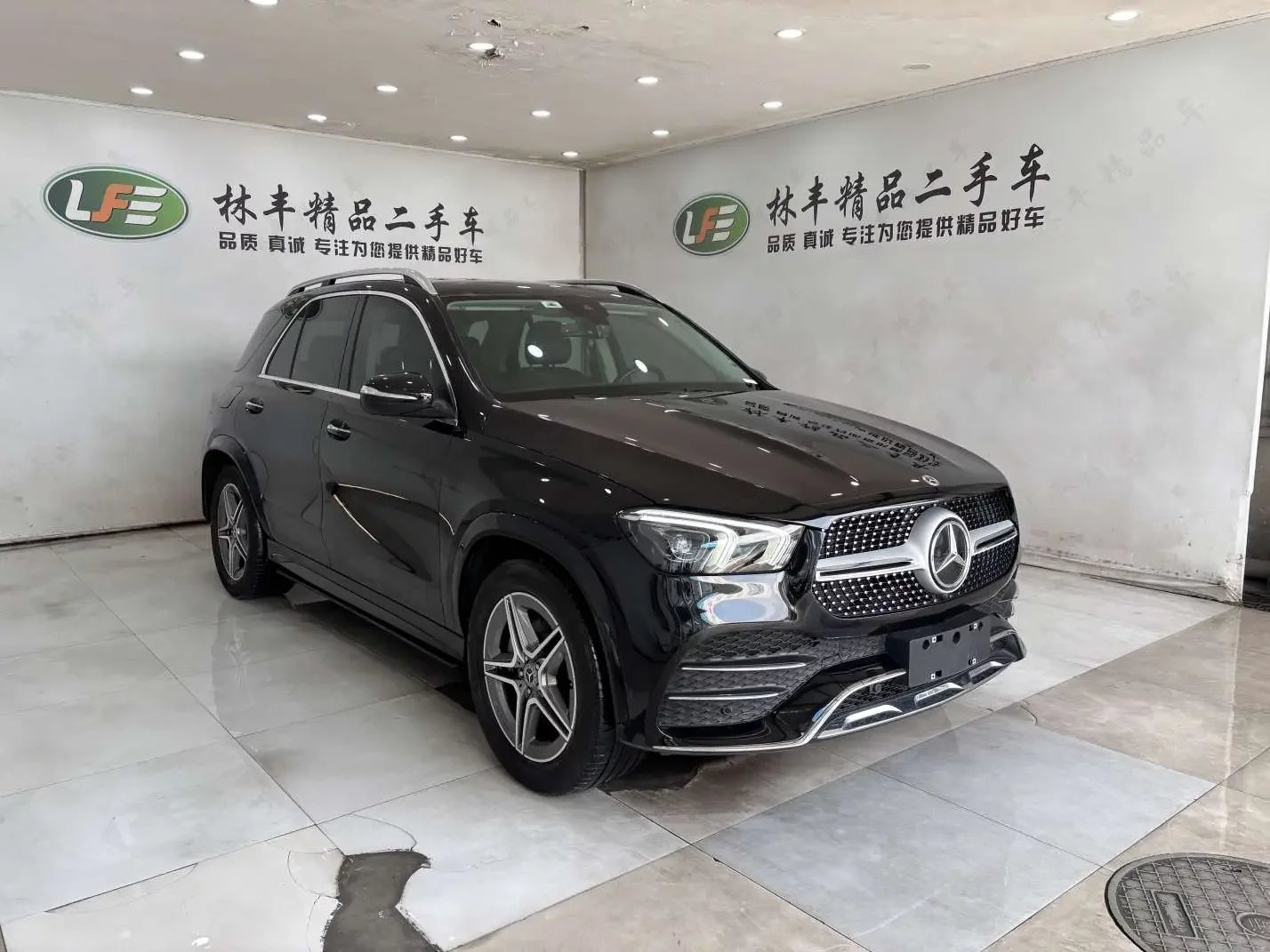 Mercedes-Benz GLE (Imported)