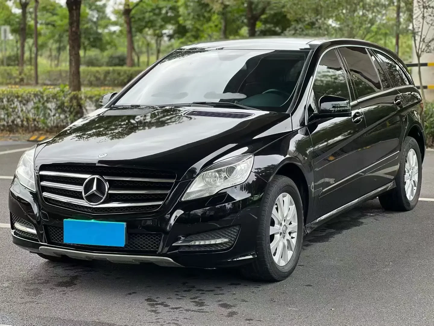 Mercedes-Benz R-Class