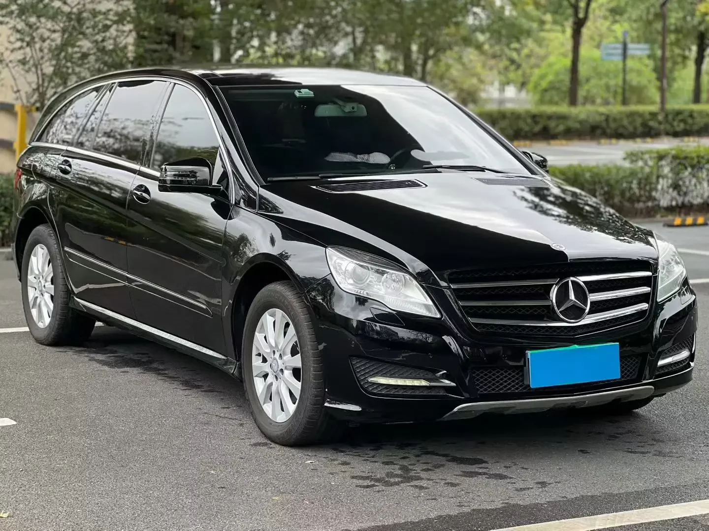 Mercedes-Benz R-Class