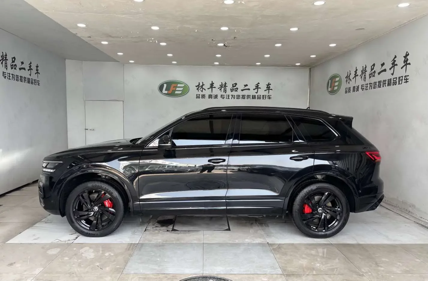 Volkswagen Touareg