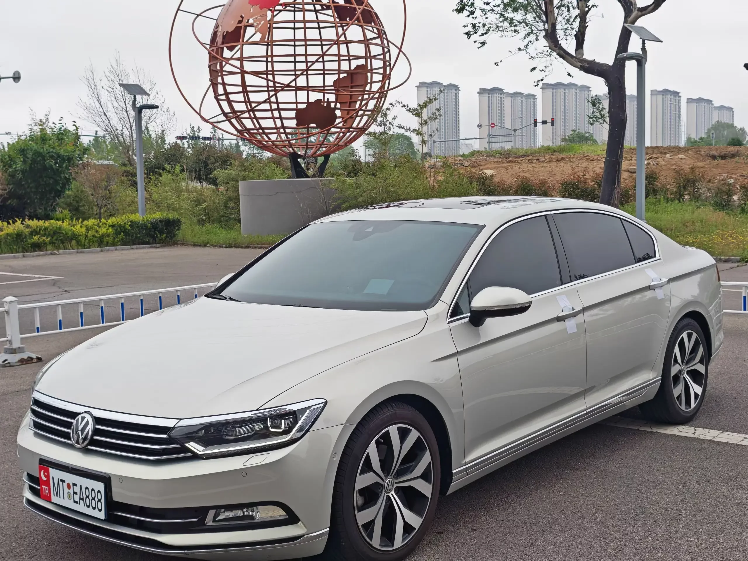 Volkswagen Magotan