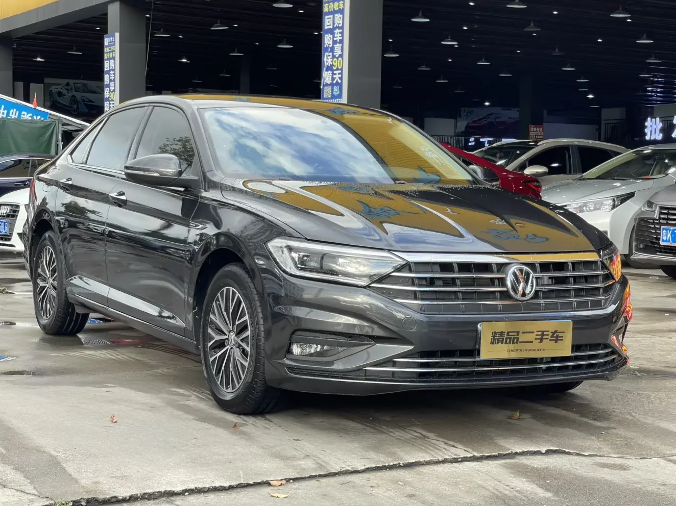 Volkswagen Sagitar