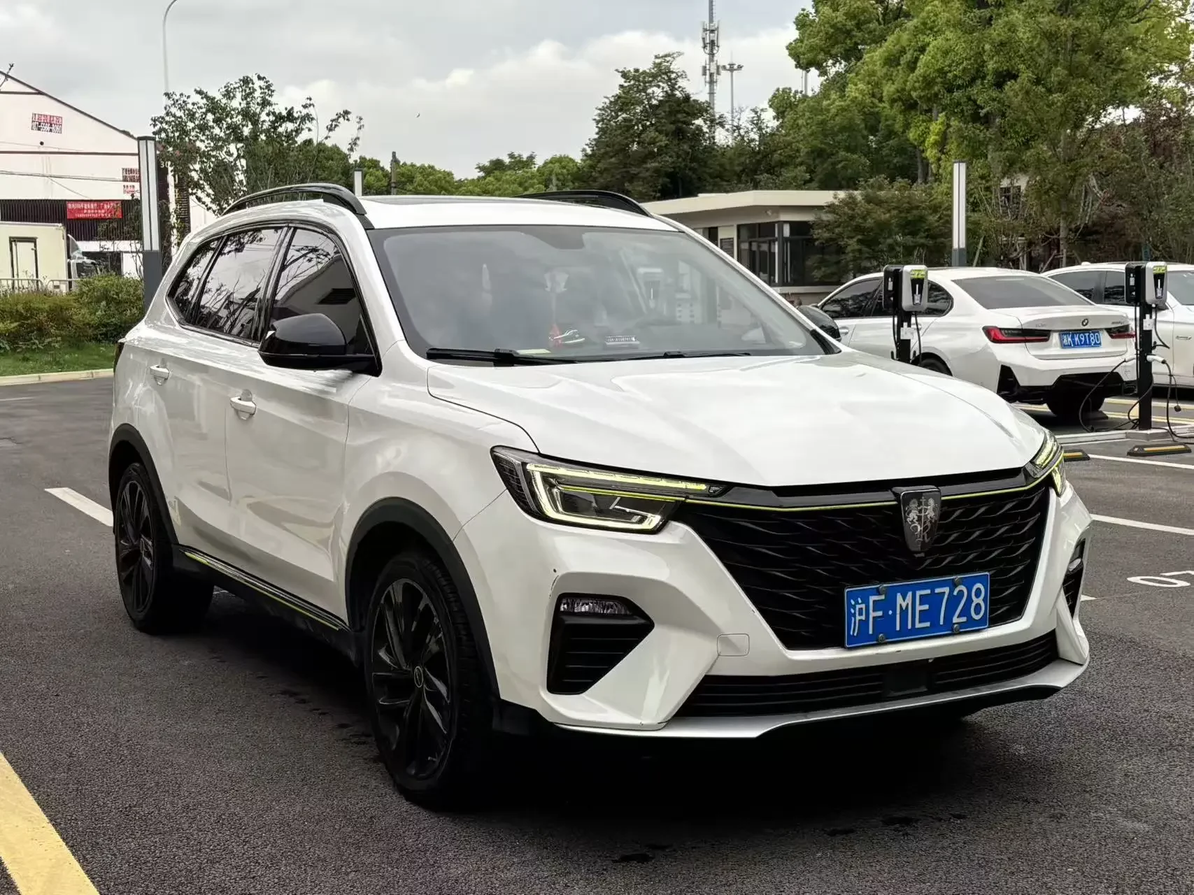 Roewe RX5