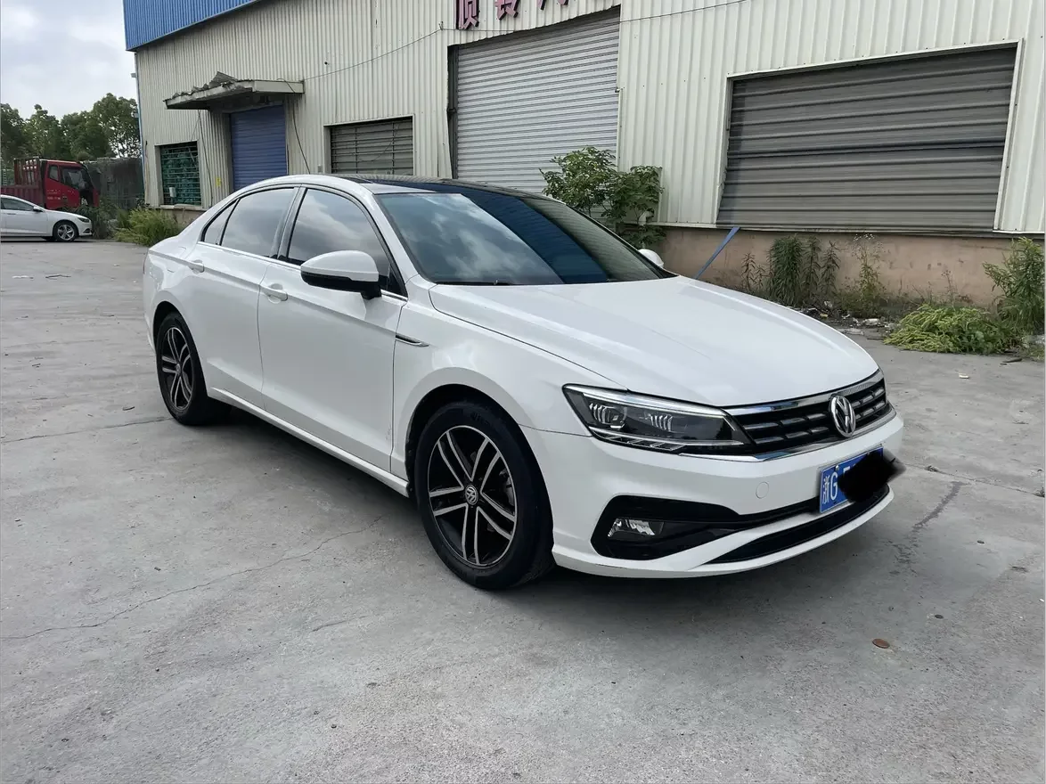 Volkswagen Lamando