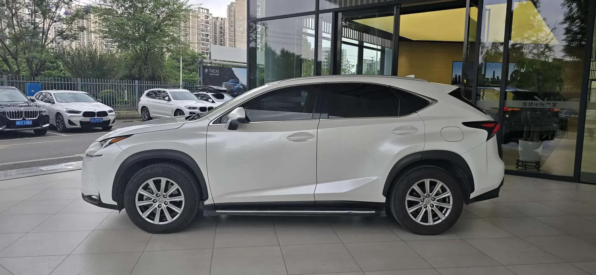 Lexus NX
