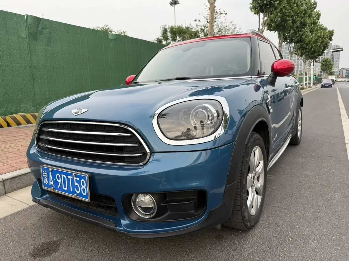 MINI COUNTRYMAN