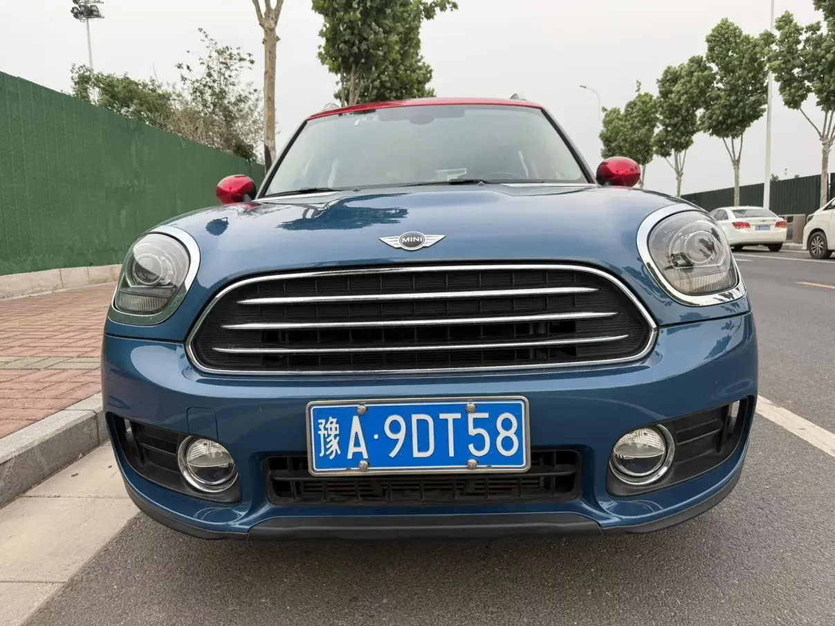 MINI COUNTRYMAN