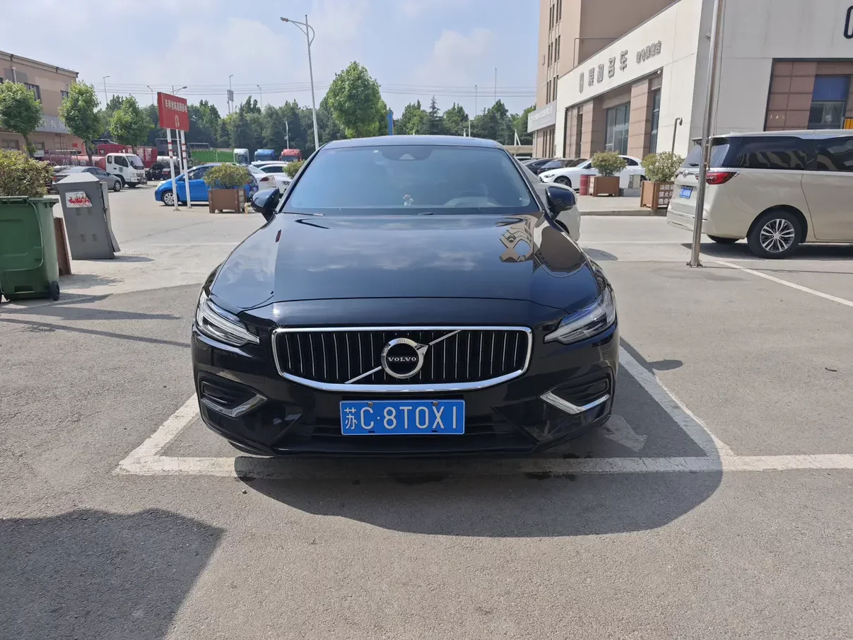 Volvo S60