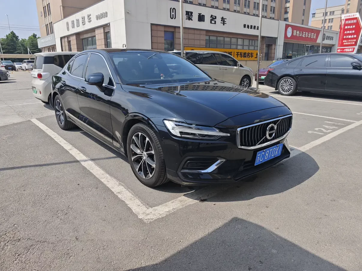 Volvo S60