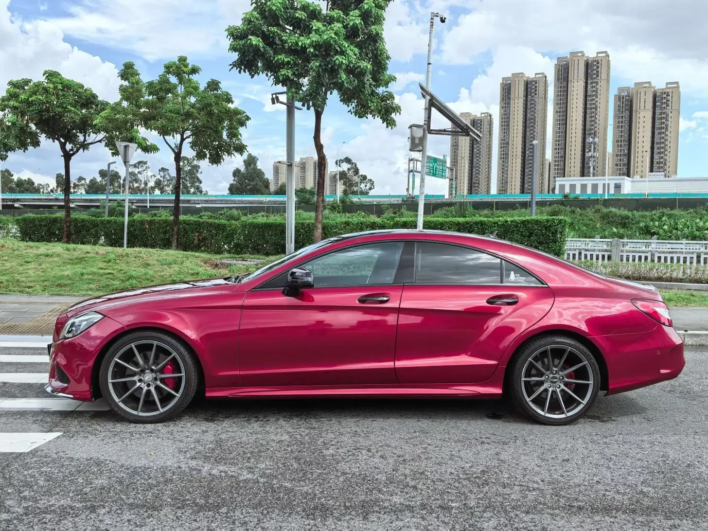 Mercedes-Benz CLS