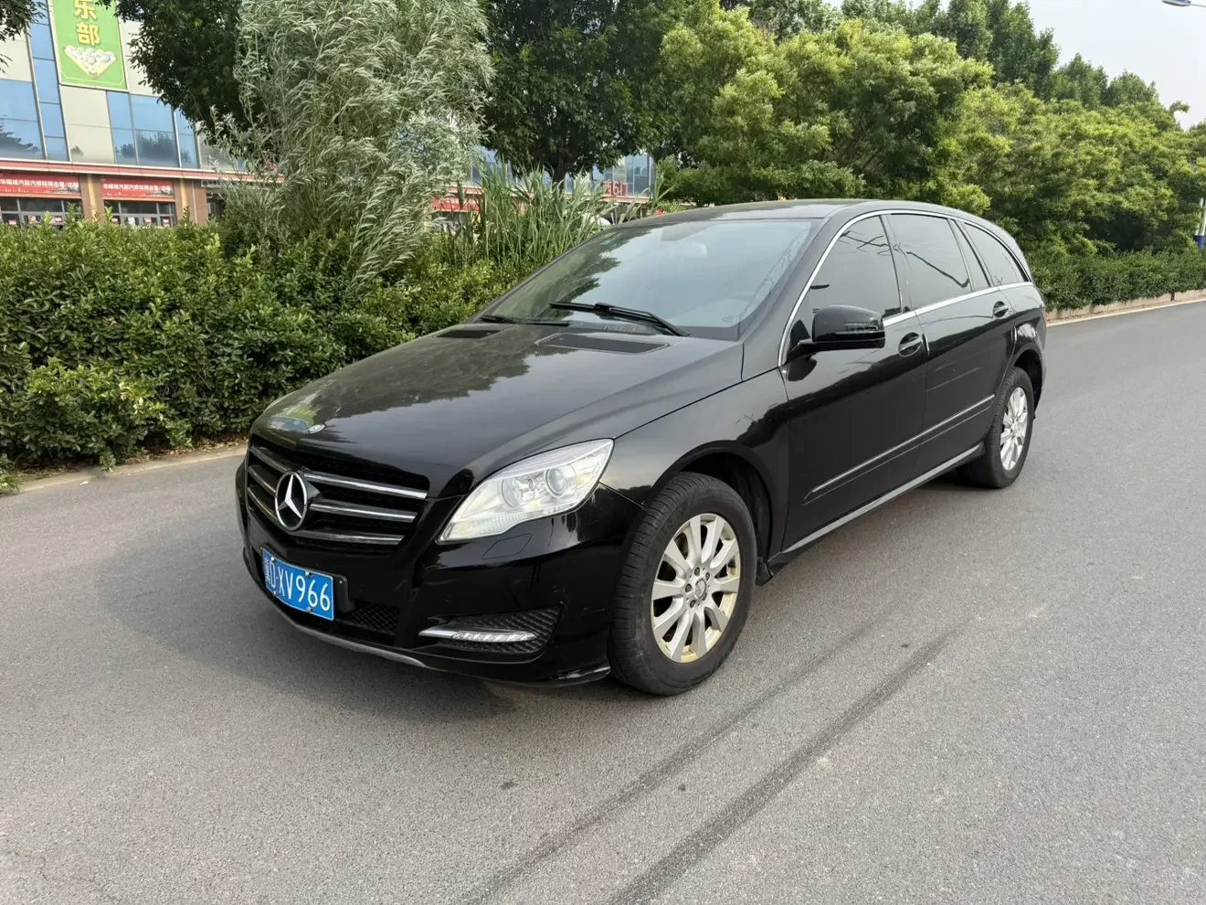 Mercedes-Benz R-Class