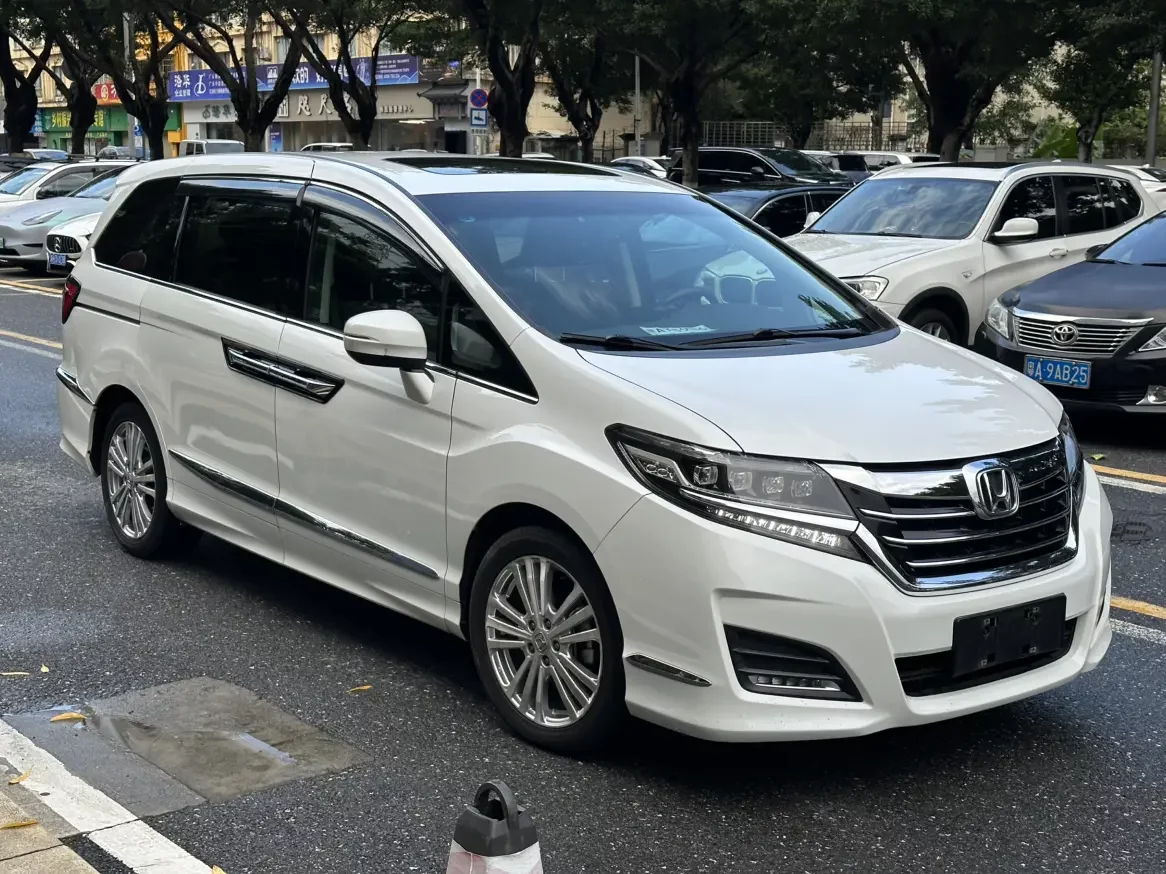 Honda Elysion