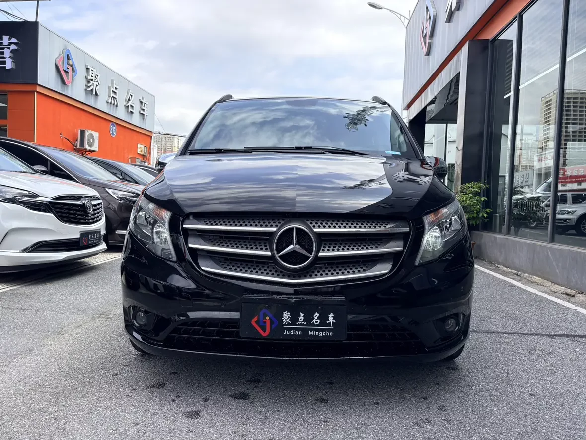 Mercedes-Benz Vito