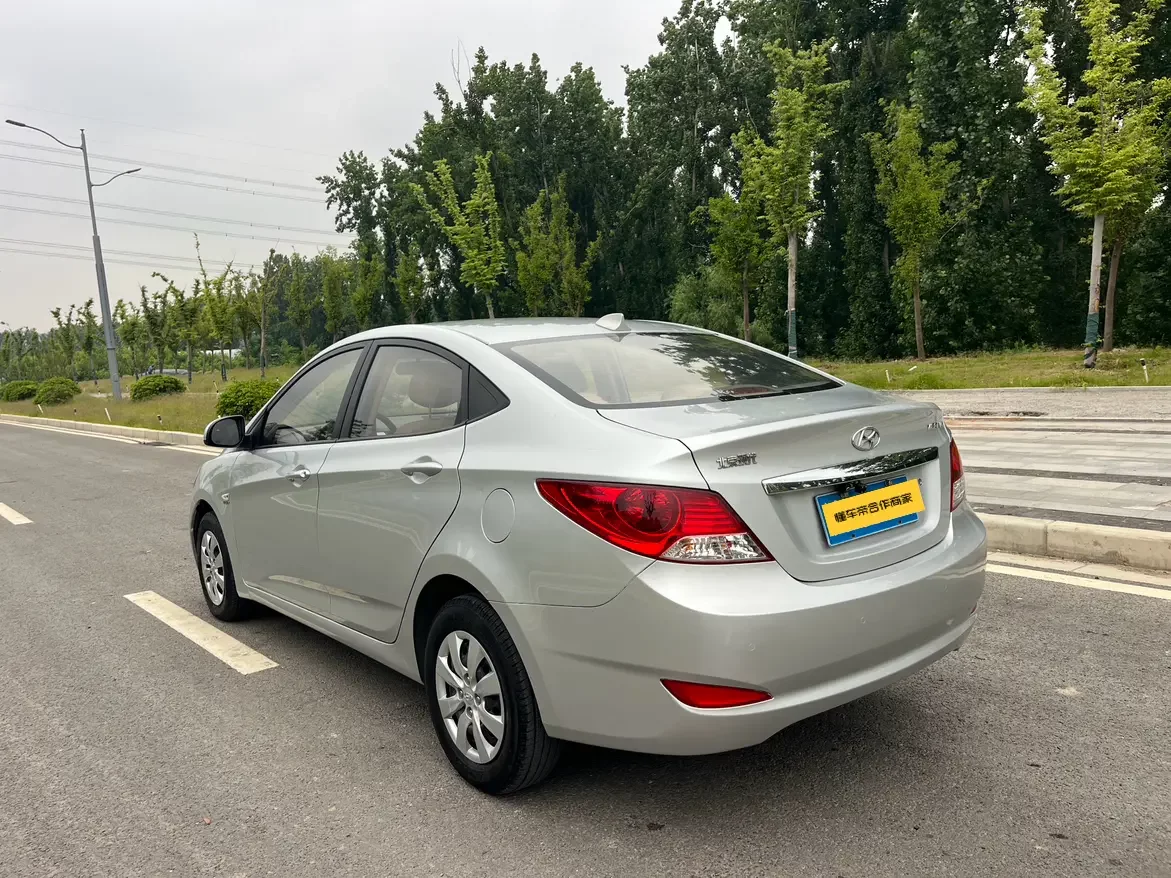 Hyundai Verna