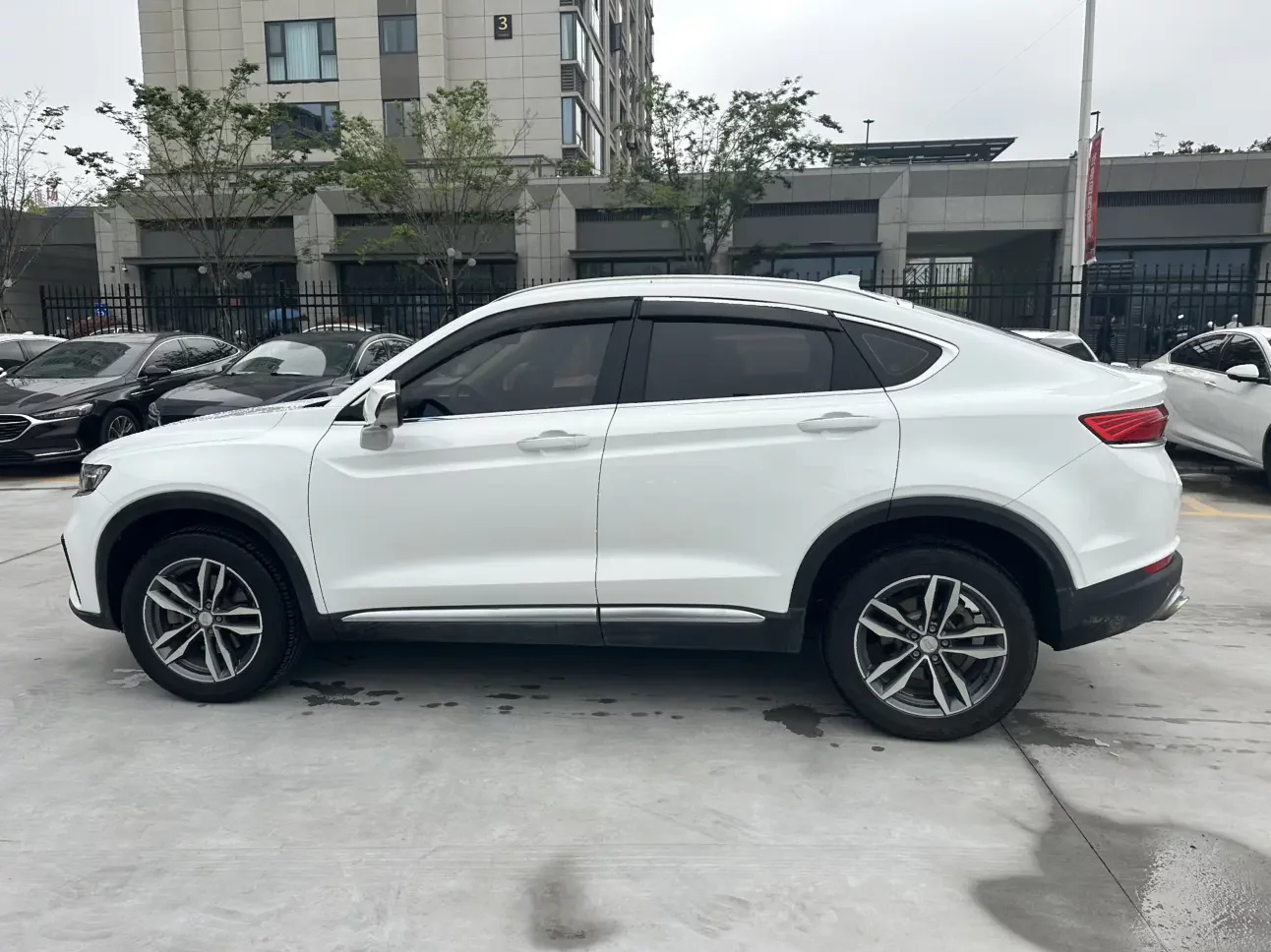 Geely Tugella