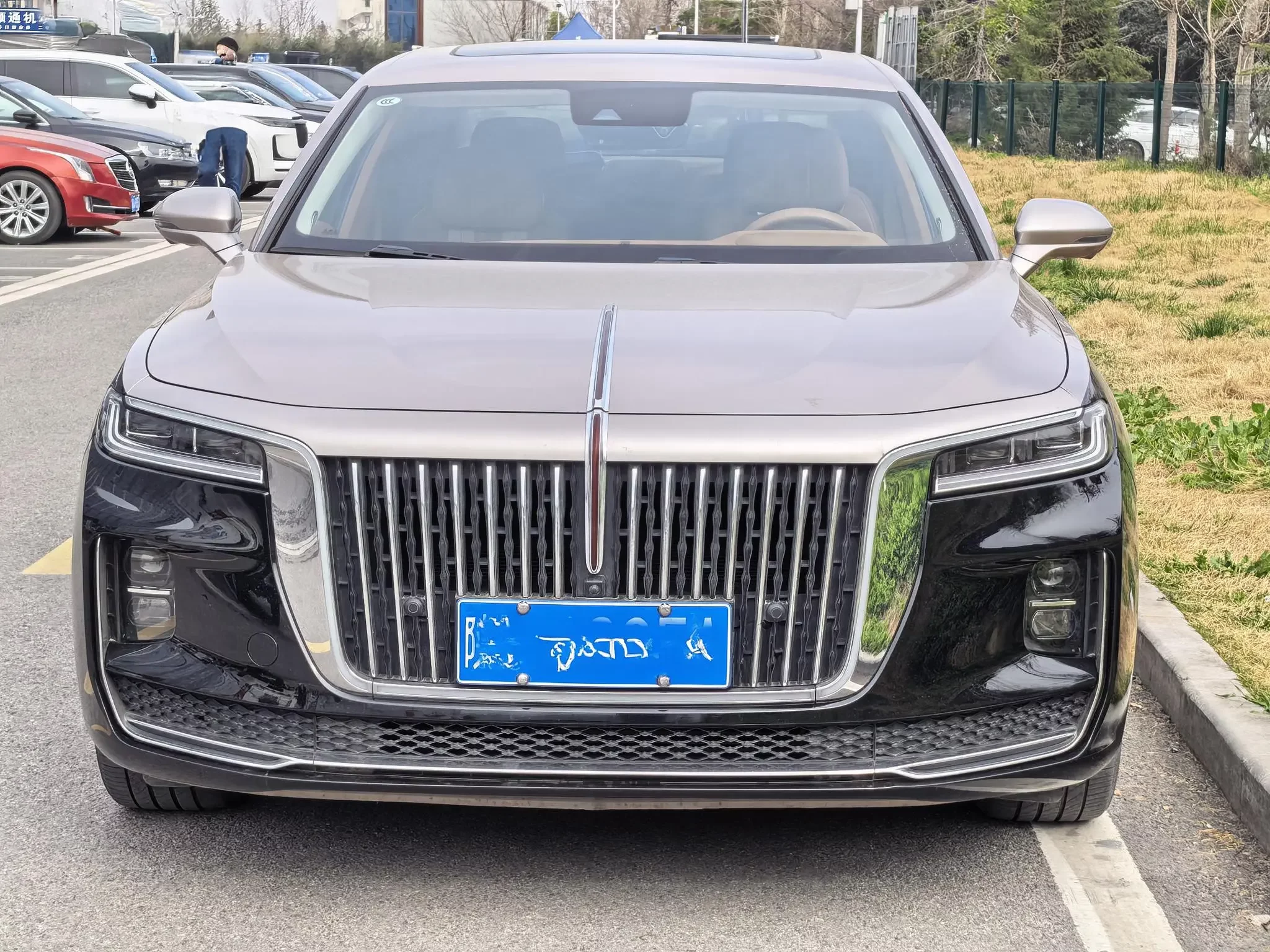 Hongqi H9