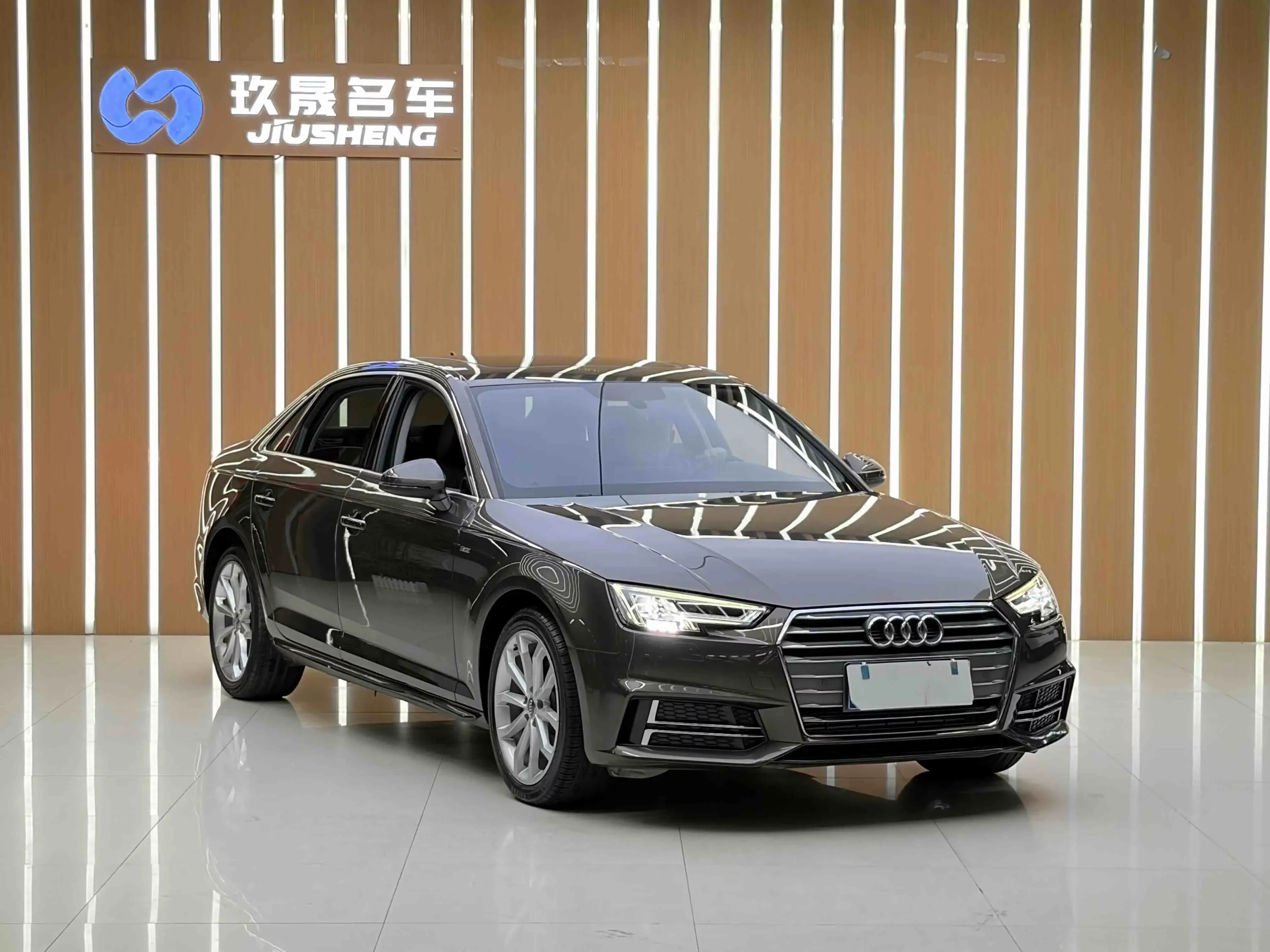 Audi A4L