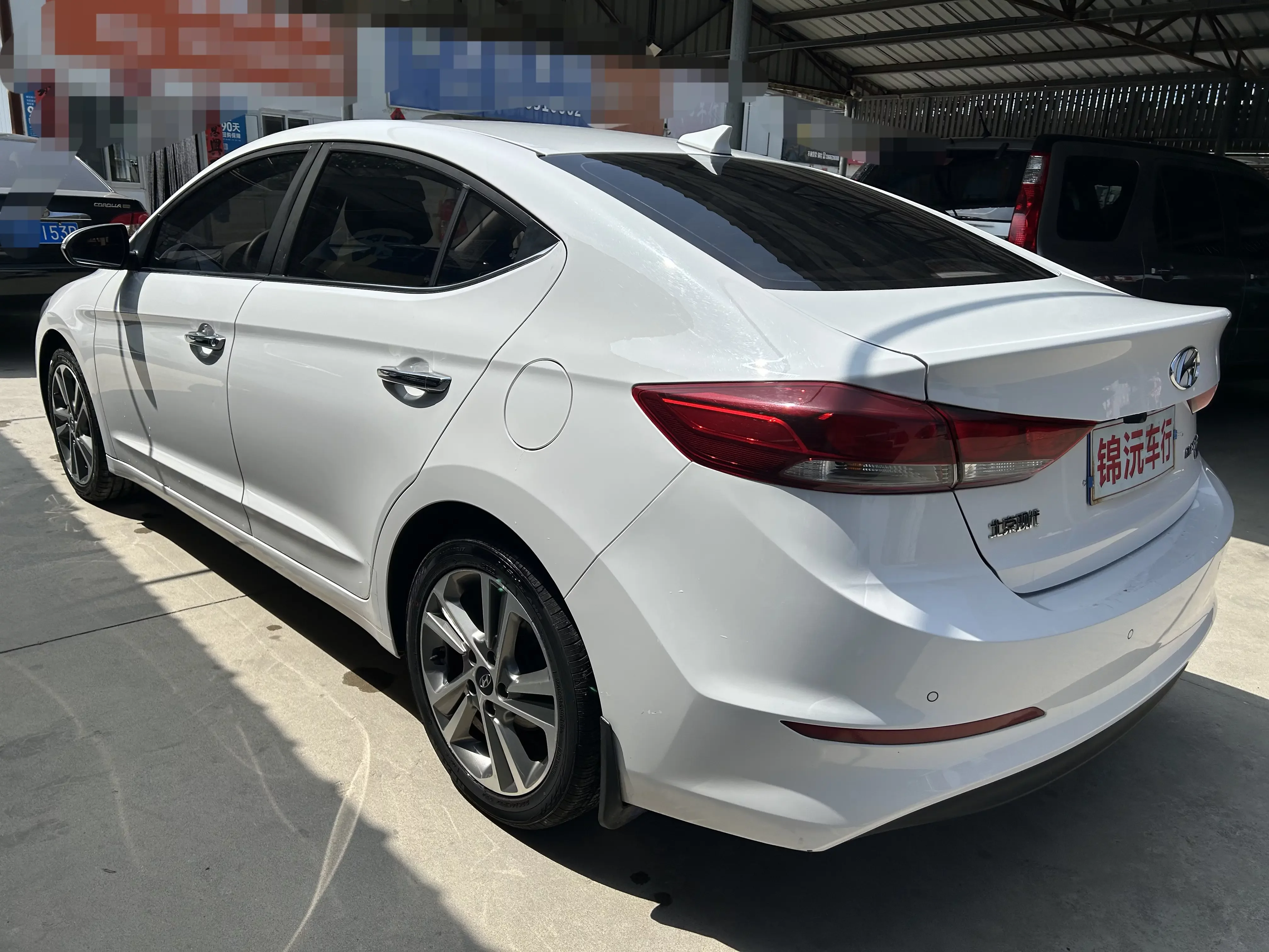 Hyundai lead