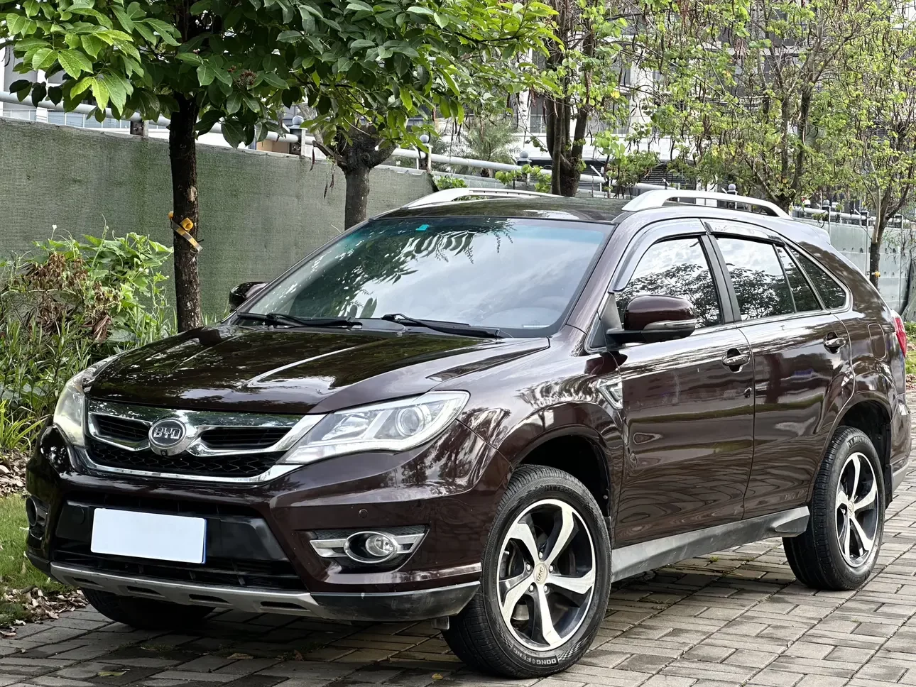 BYD S7