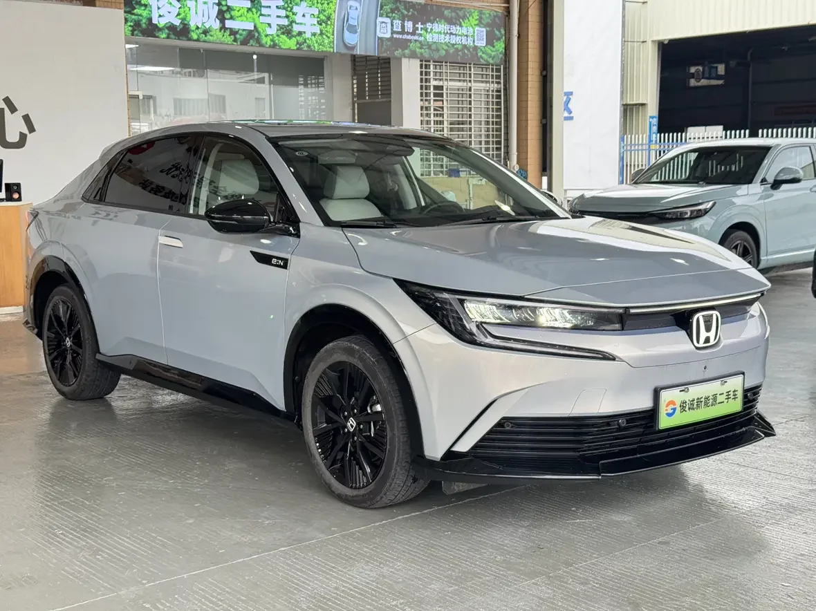 Honda e:NP2 Ji Pai 2