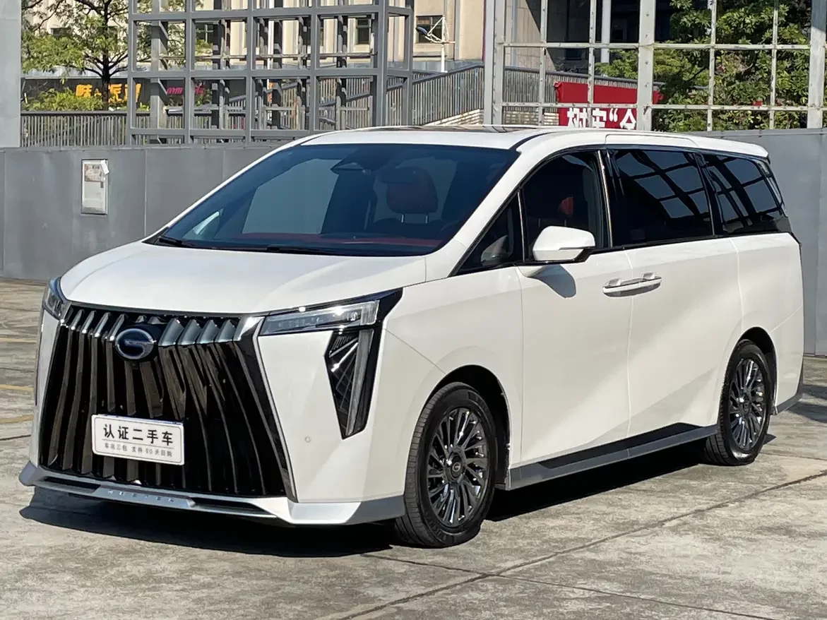 GAC Trumpchi M8