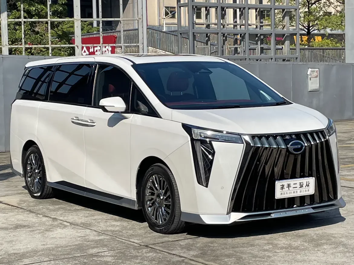 GAC Trumpchi M8