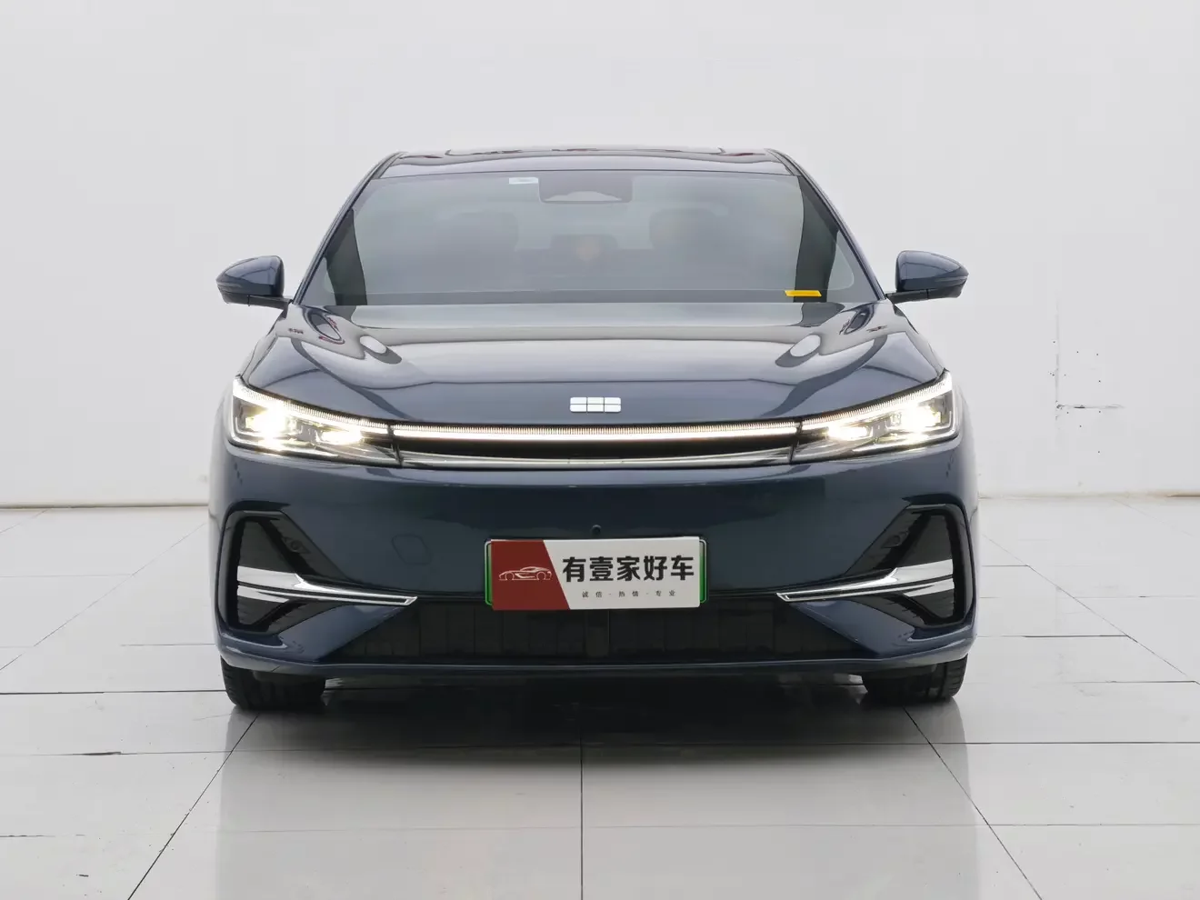 Geely Galaxy A7 EM