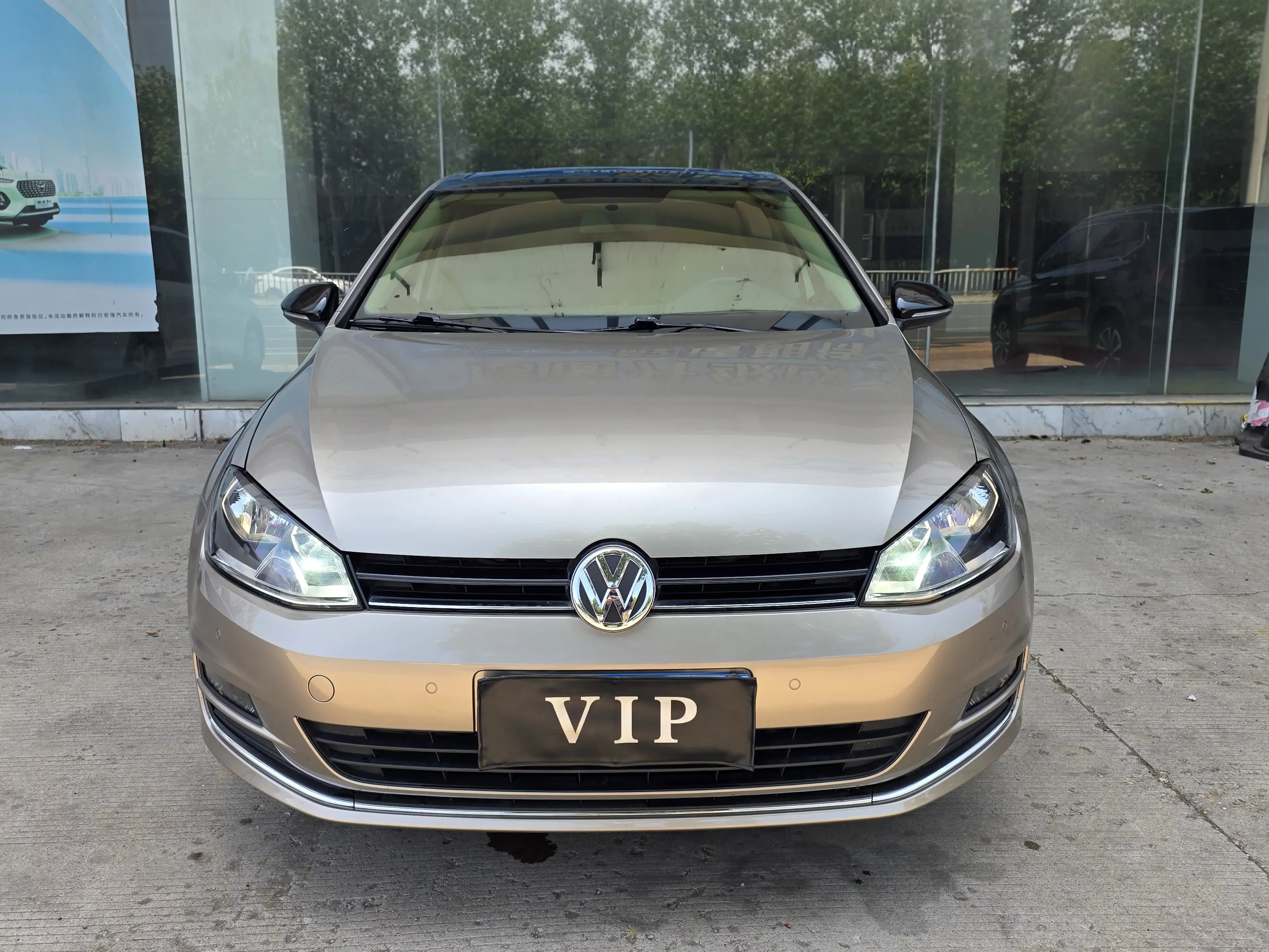 Volkswagen golf