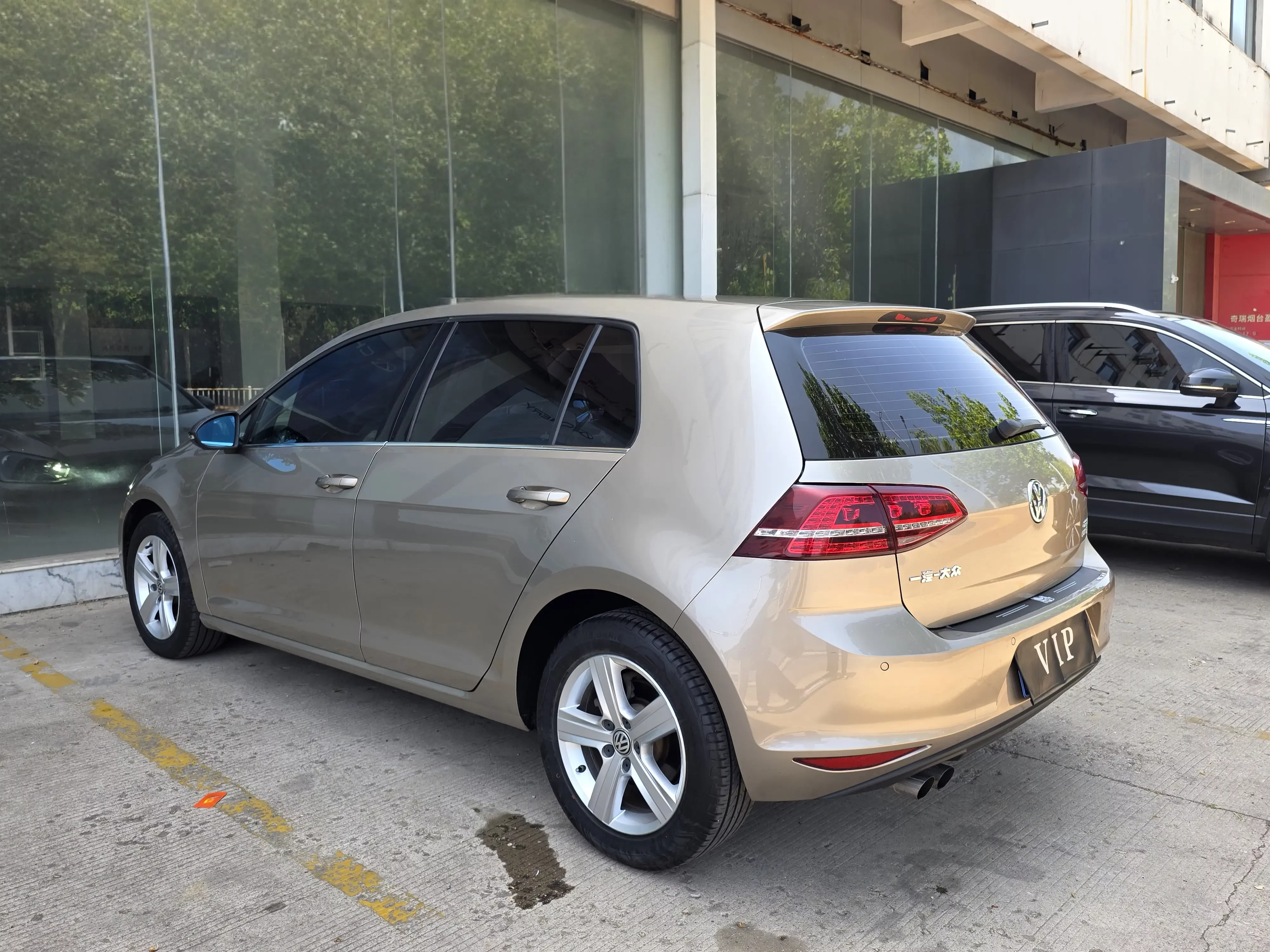 Volkswagen golf