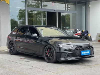 Audi S4