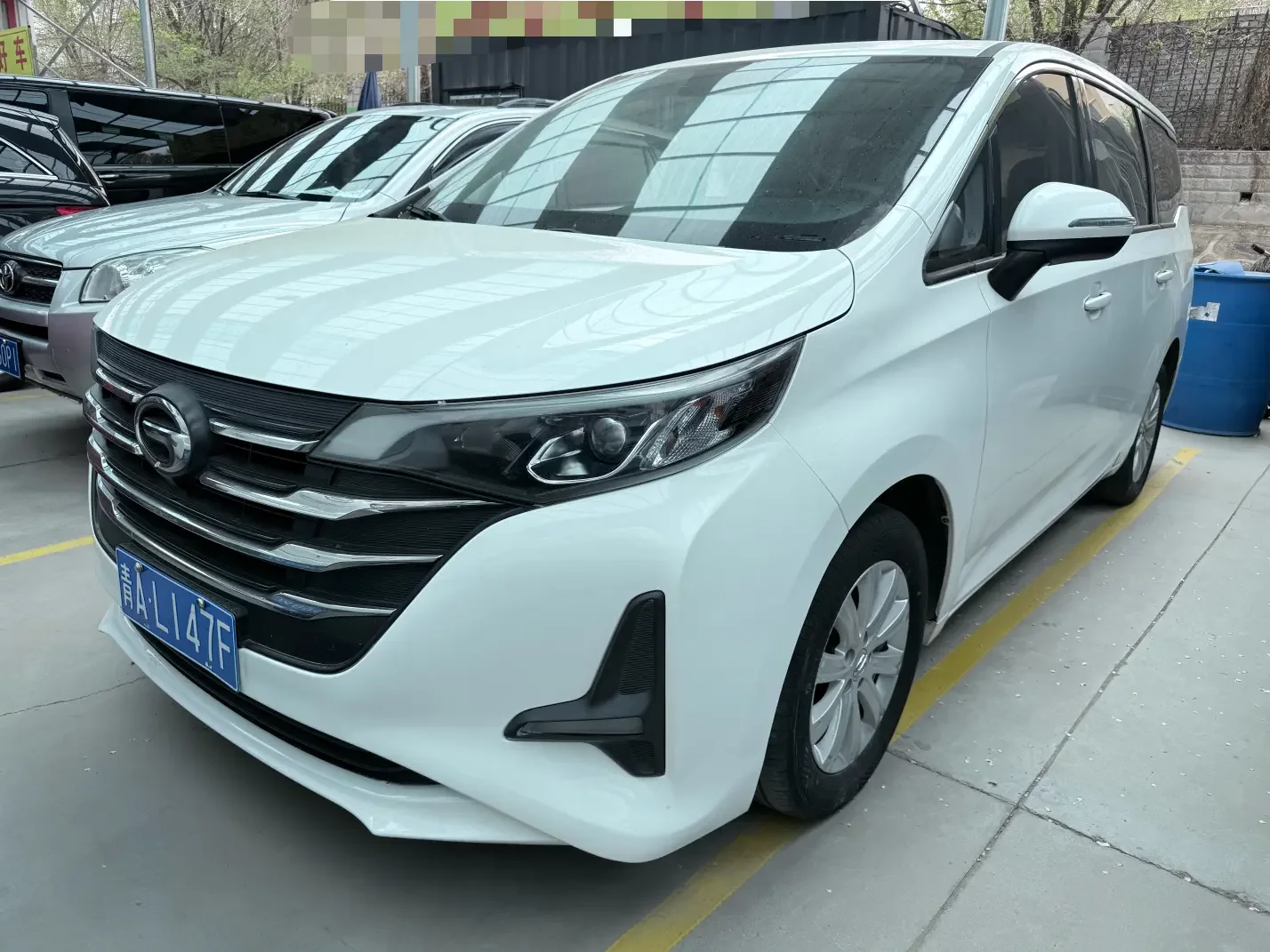 GAC Trumpchi M6  из Китая