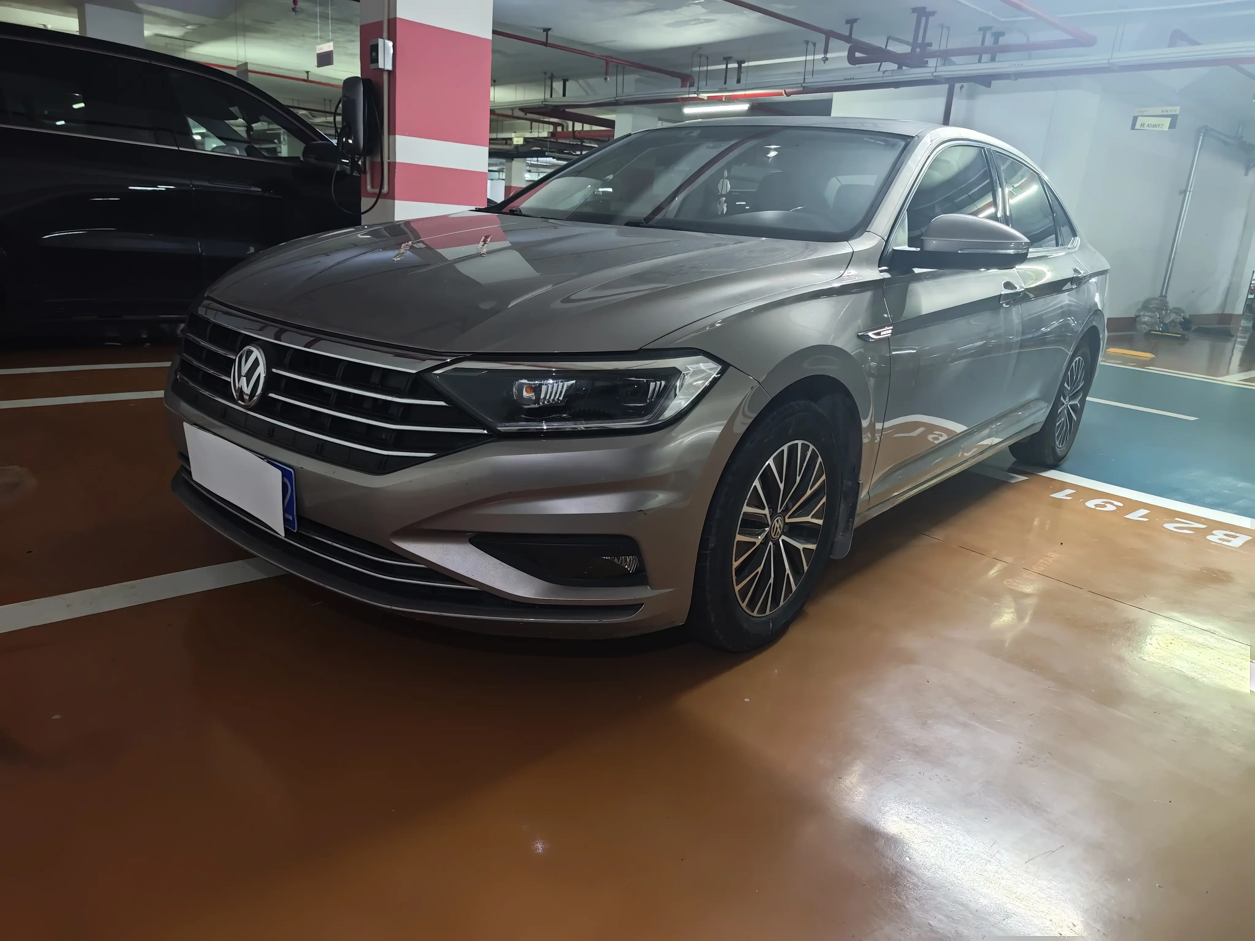 Volkswagen Sagitar
