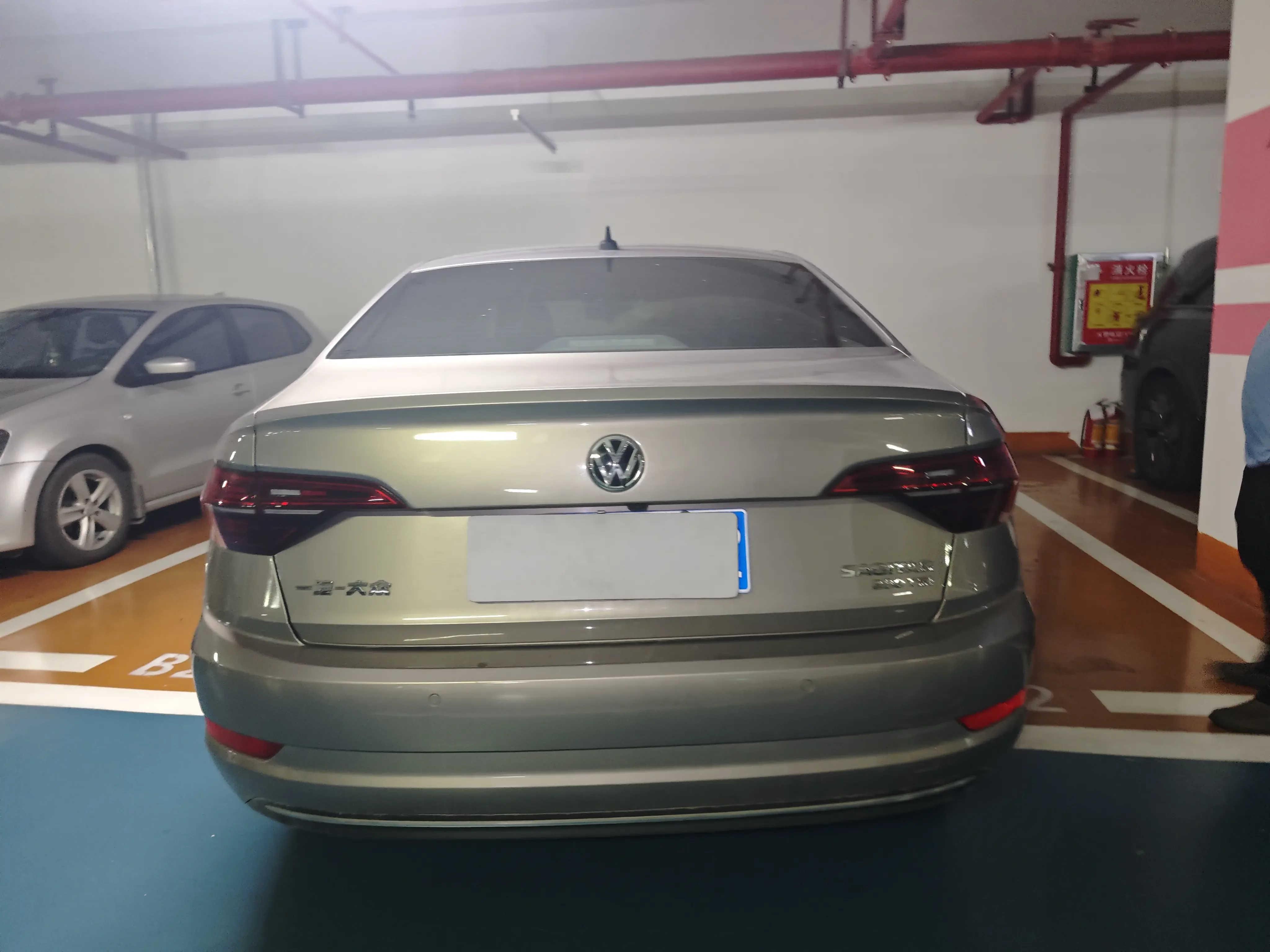 Volkswagen Sagitar