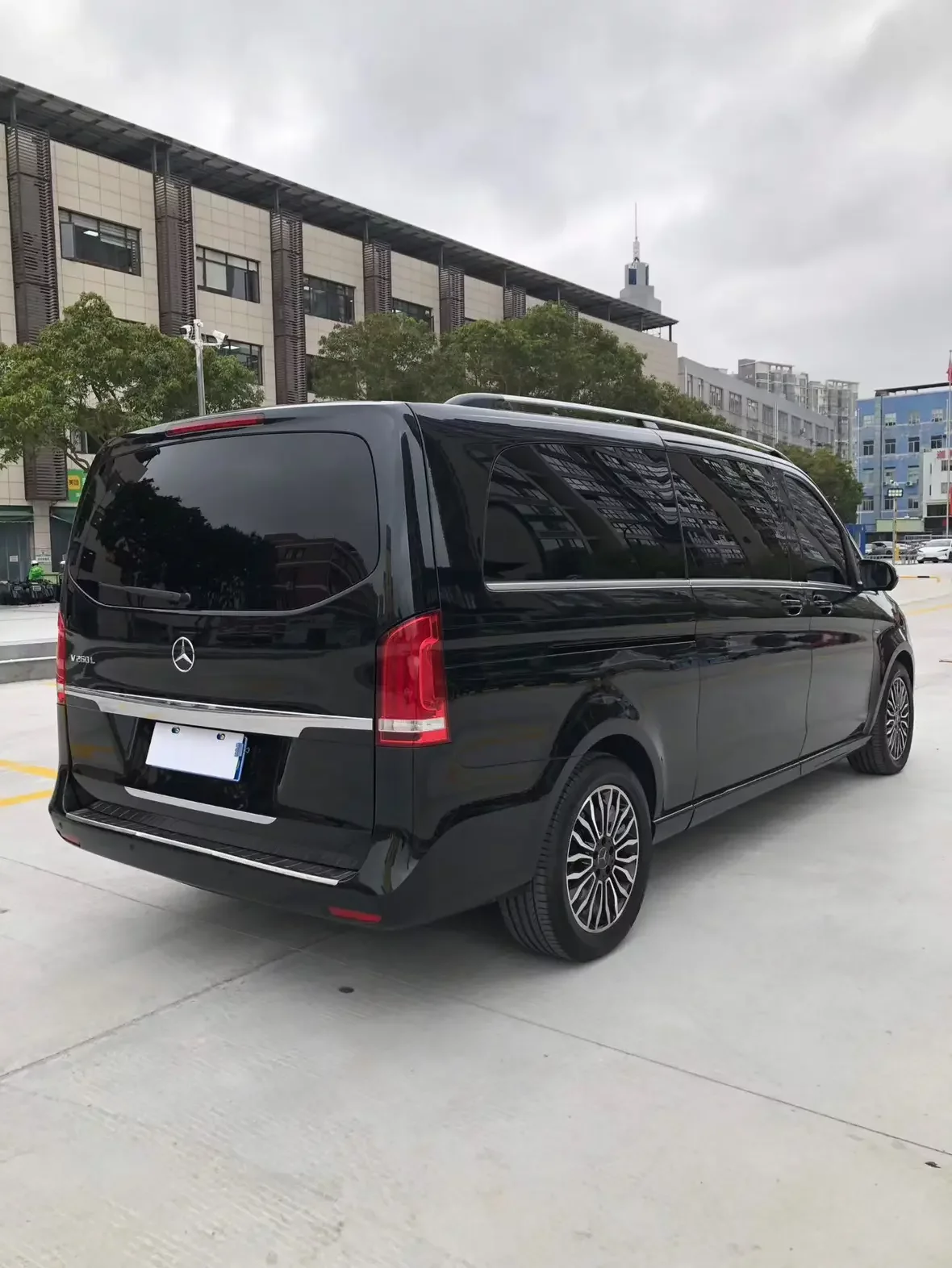 Mercedes-Benz V Class