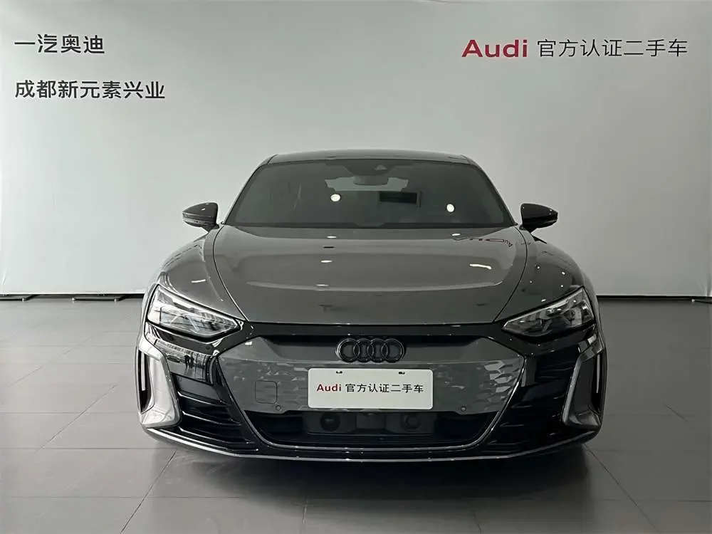 Audi e-tron GT