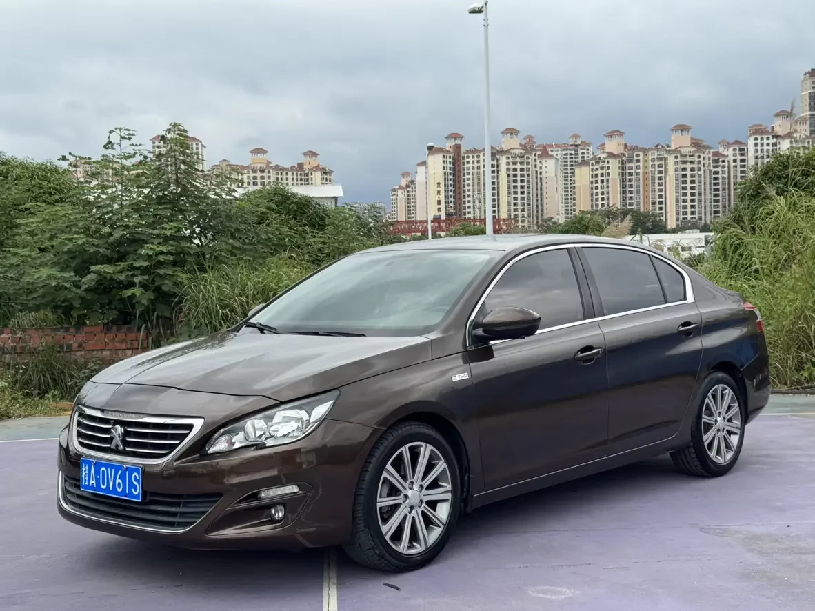Peugeot 408