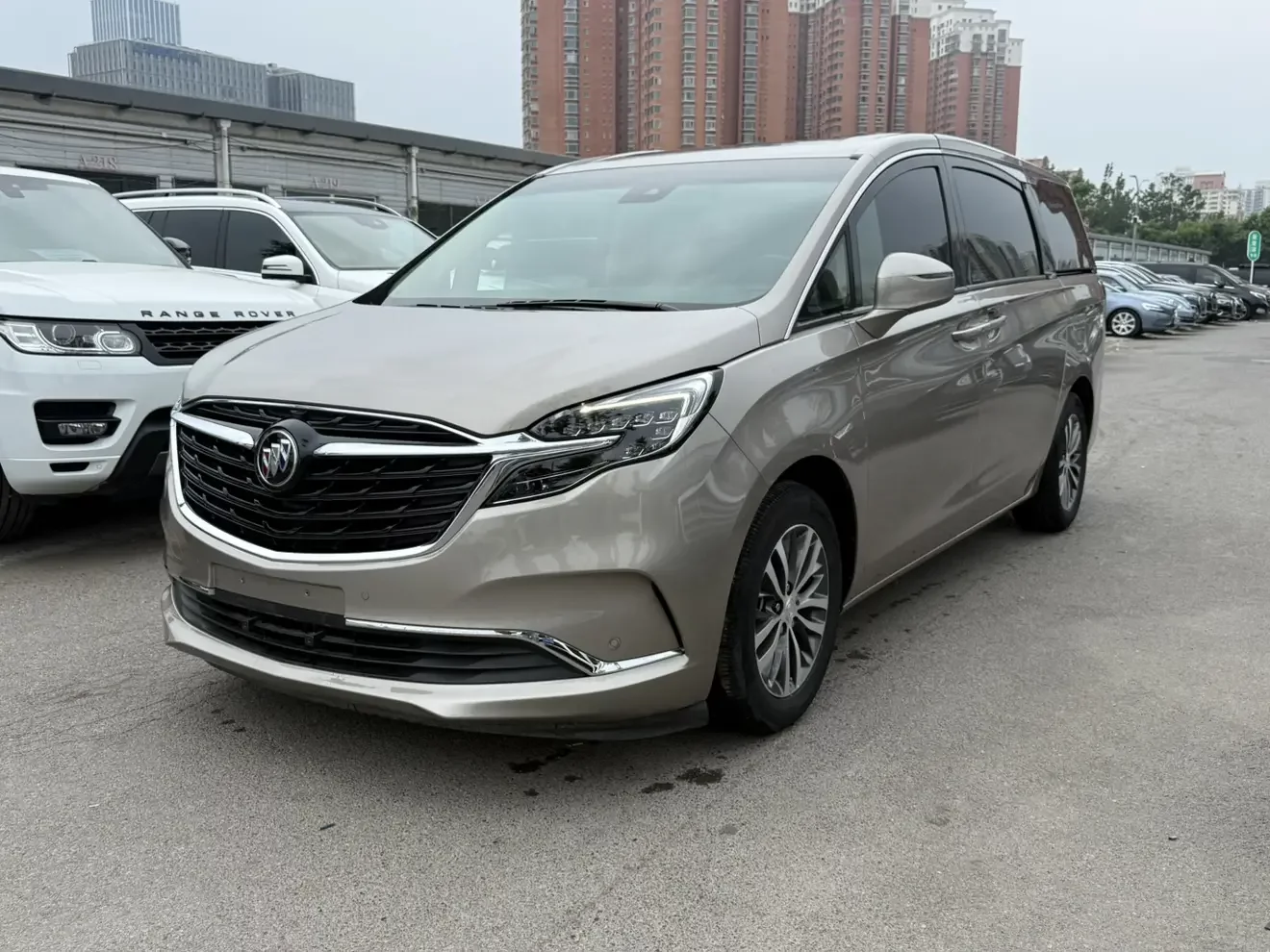 Buick GL8