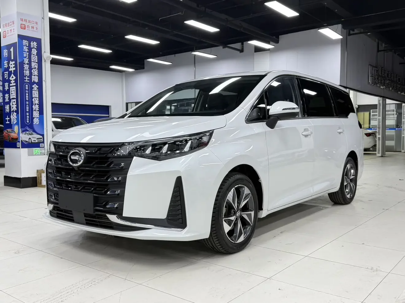 GAC Trumpchi M6
