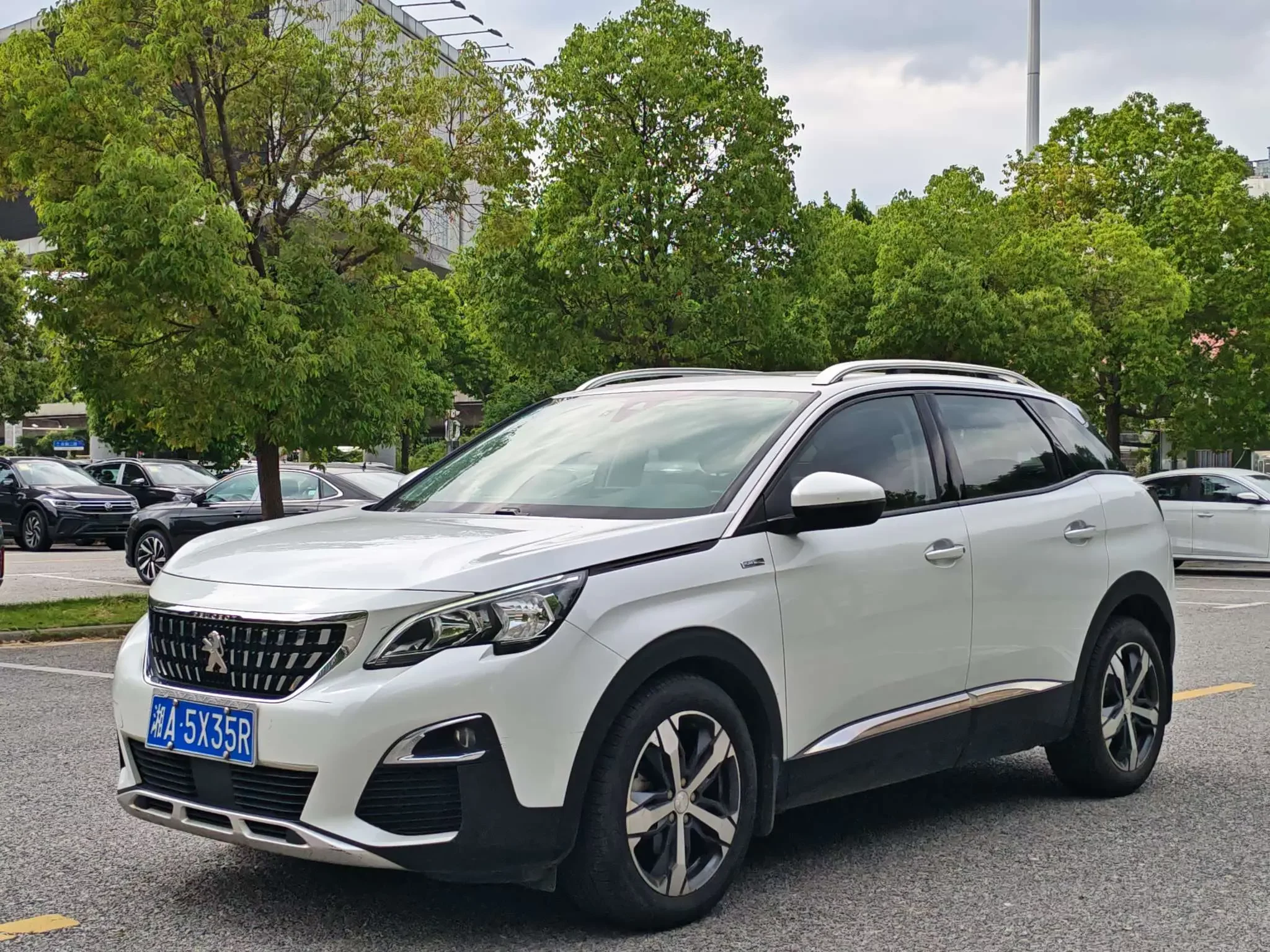Peugeot 4008