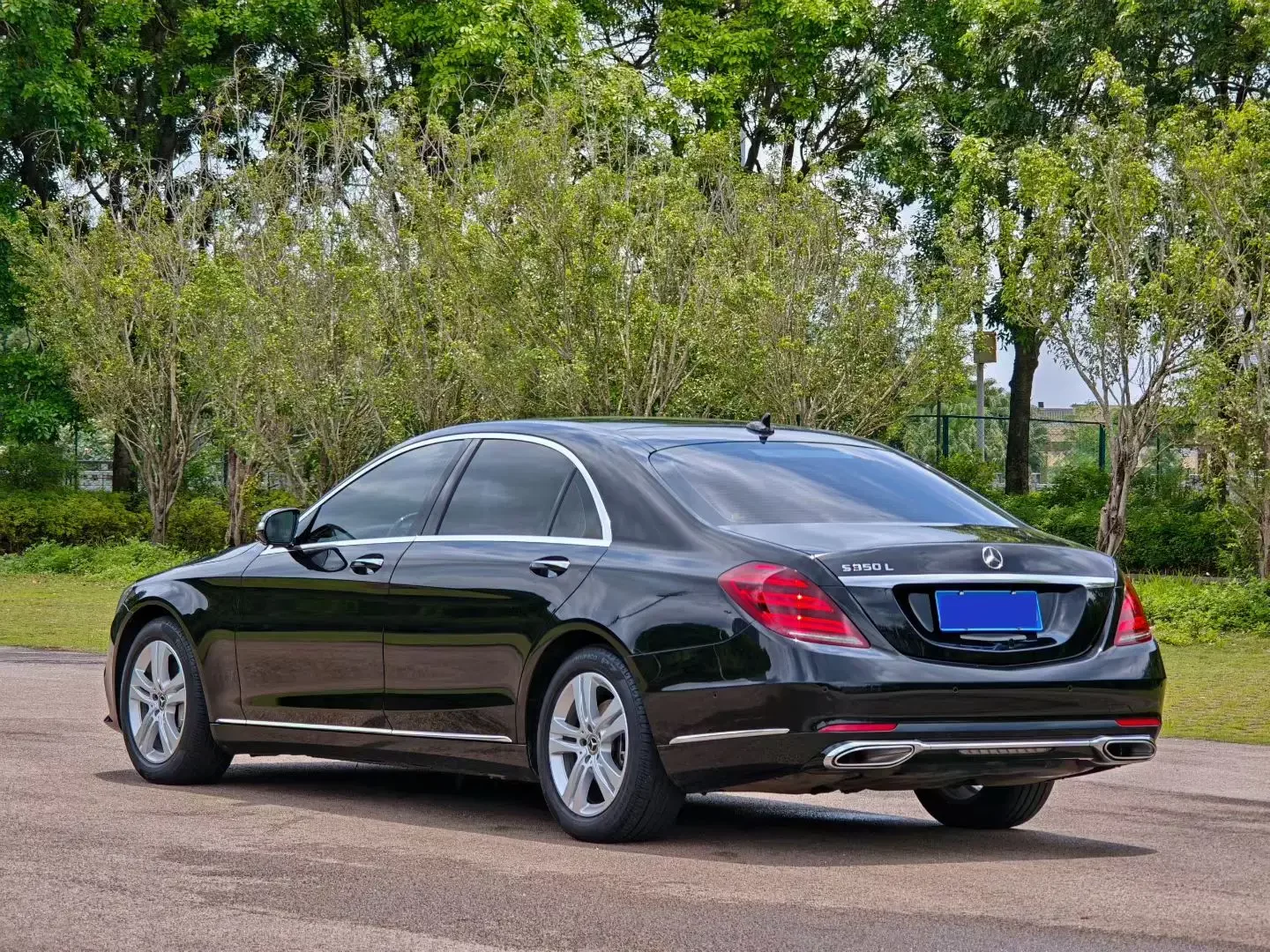 Mercedes-Benz S Class