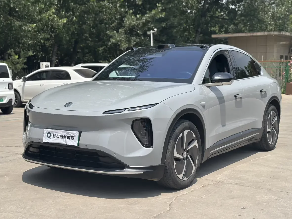 NIO EC6