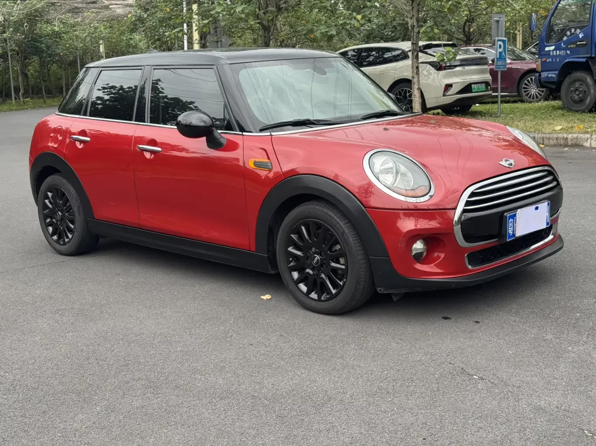 MINI 