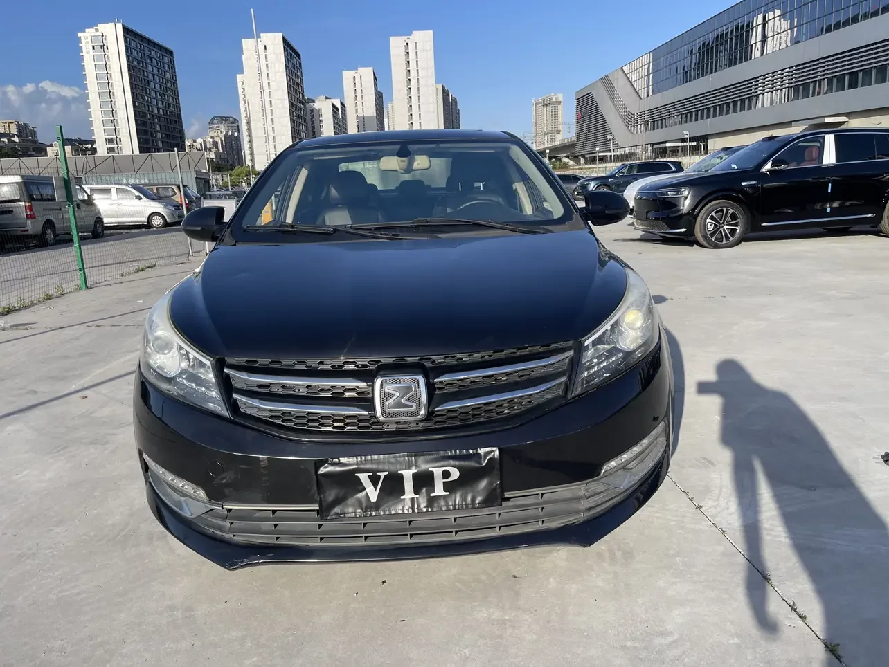 Zotye Z560