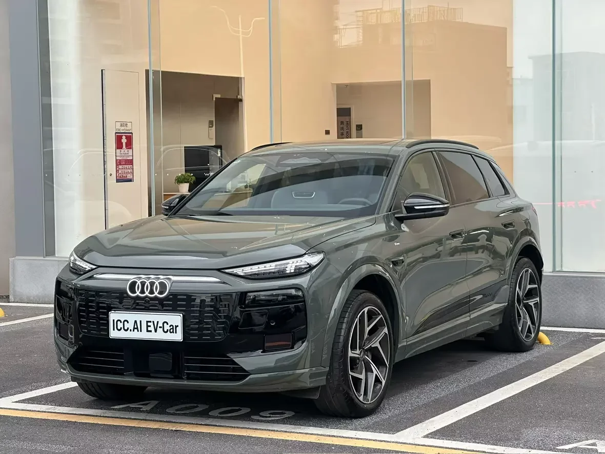 Audi Q6L e-tron