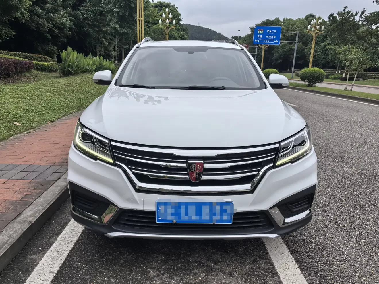 Roewe RX3