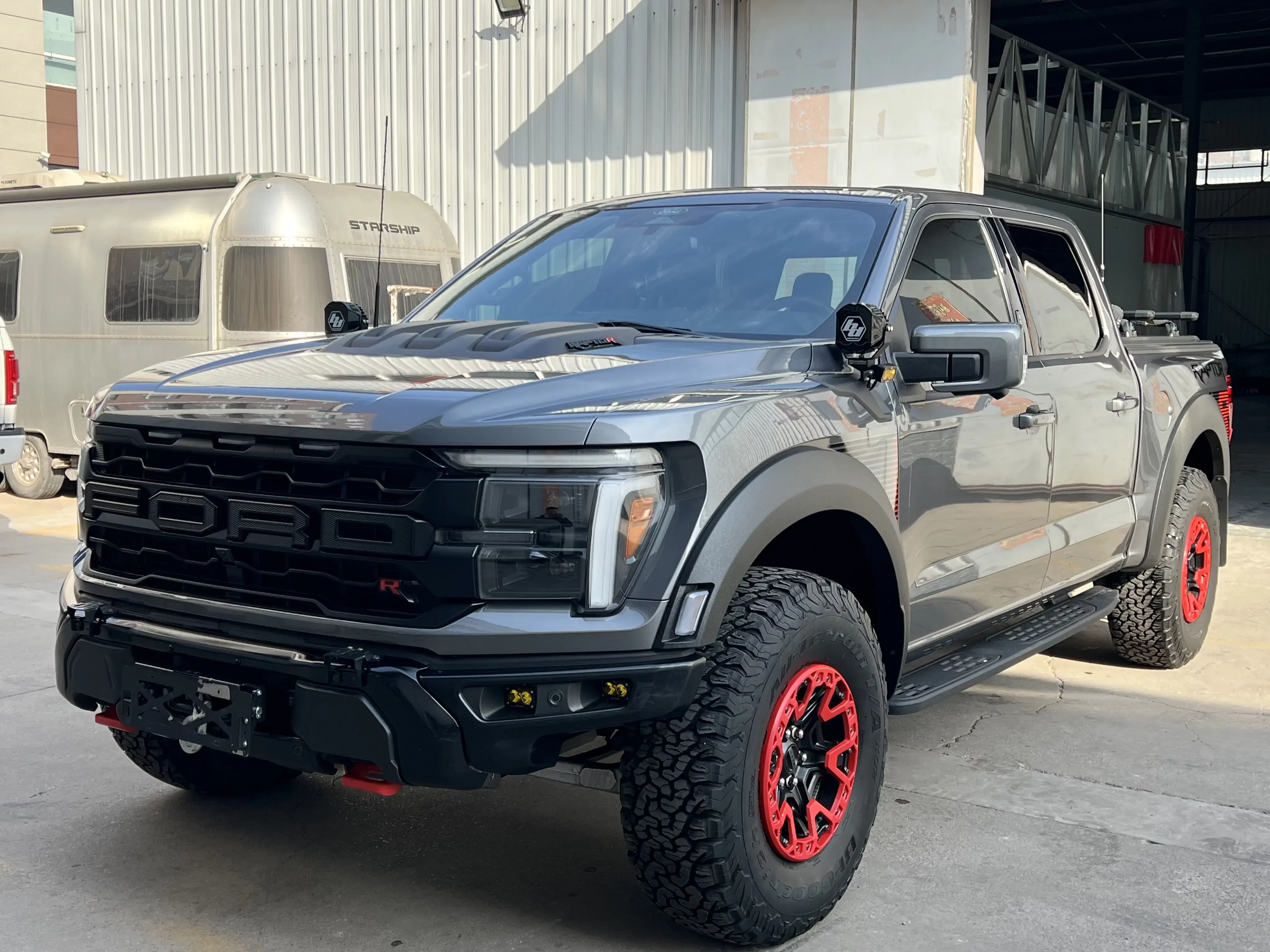 Ford F-150 Raptor