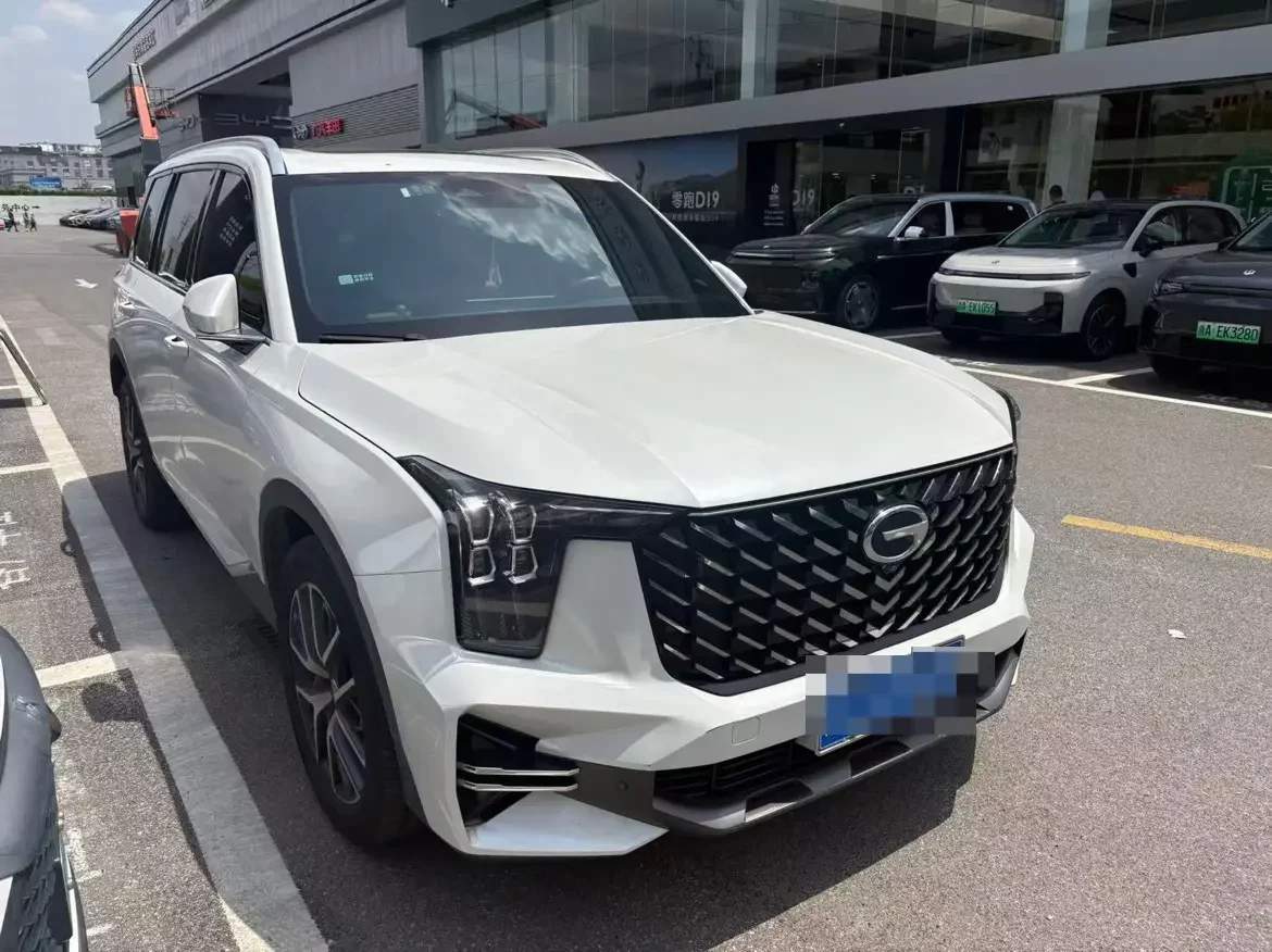 GAC Trumpchi GS8
