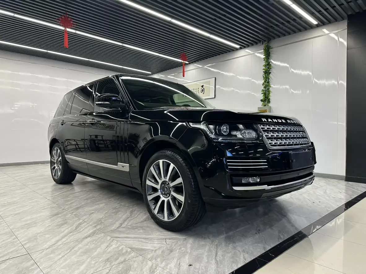 Land Rover range rover