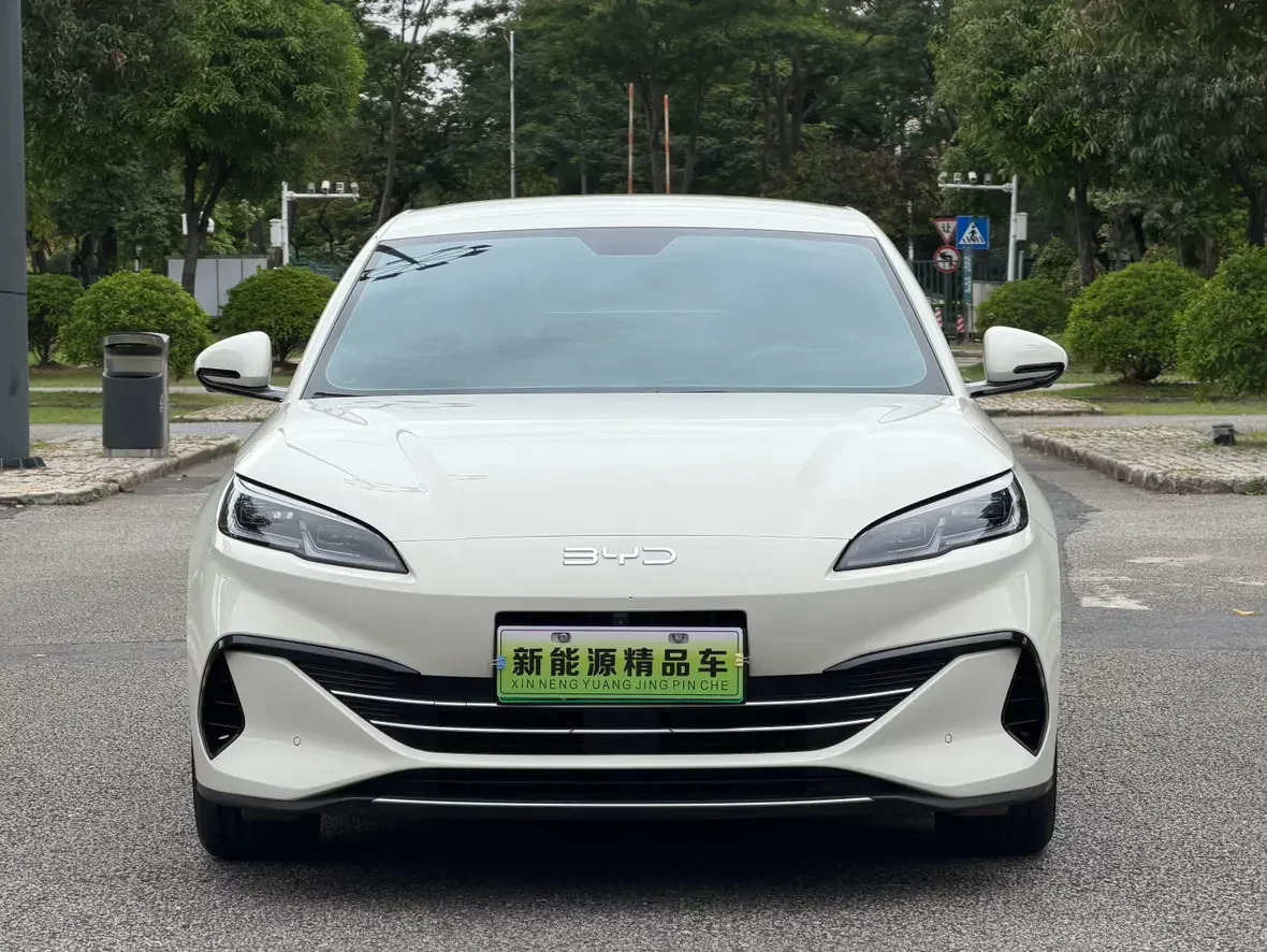BYD Seal 06DM
