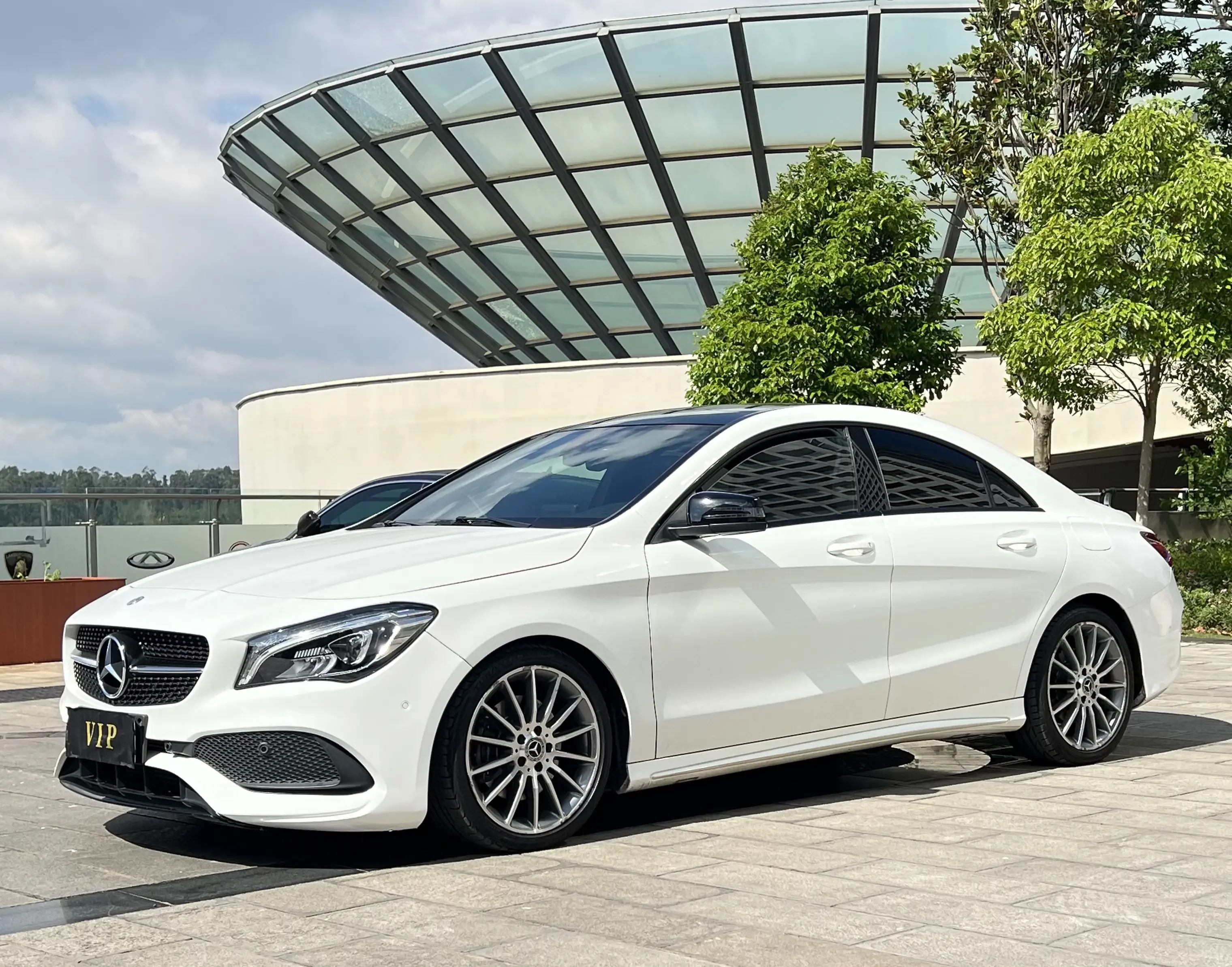 Mercedes-Benz CLA (Imported)
